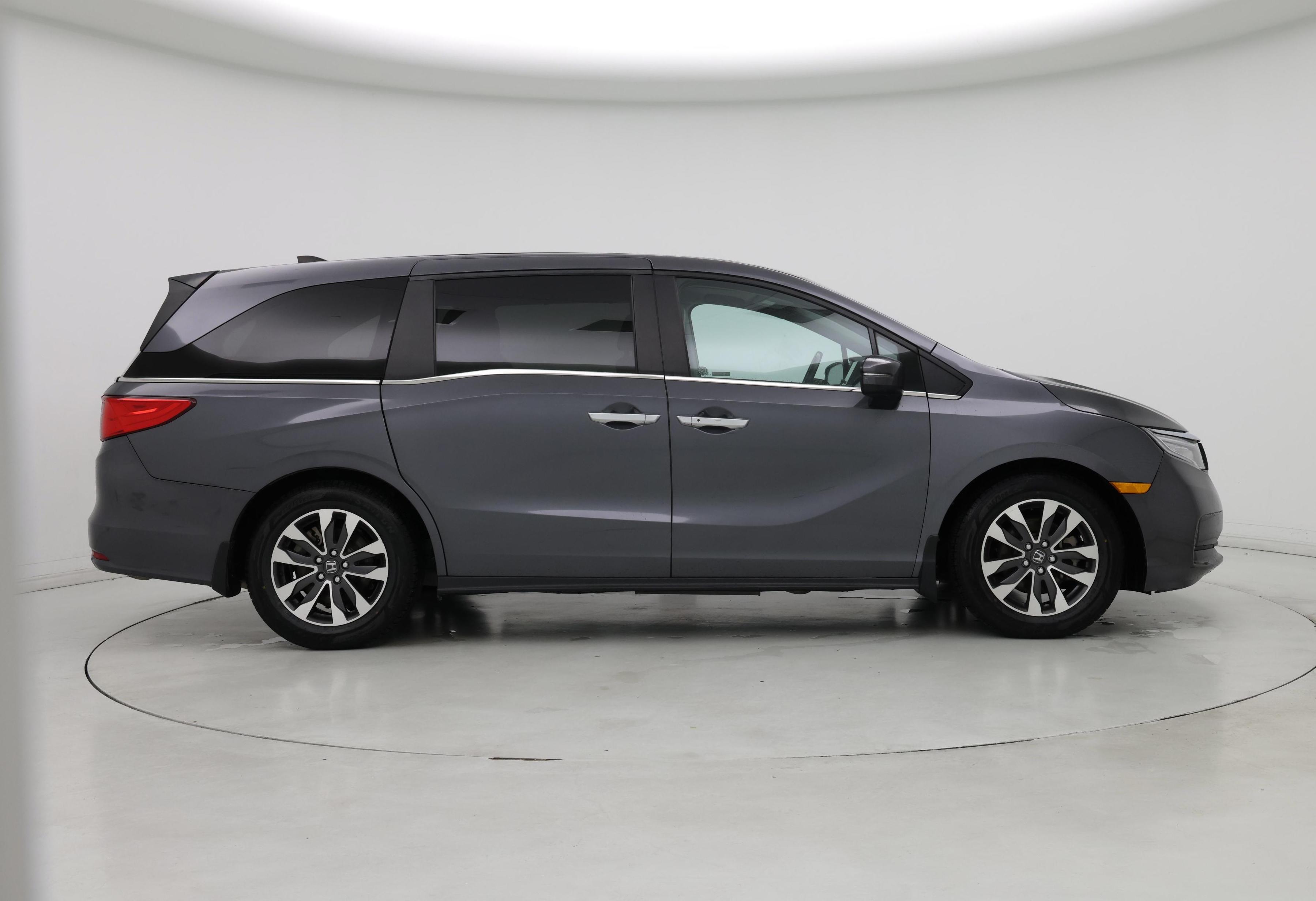 Thumbnail: 2023 Honda Odyssey - 7