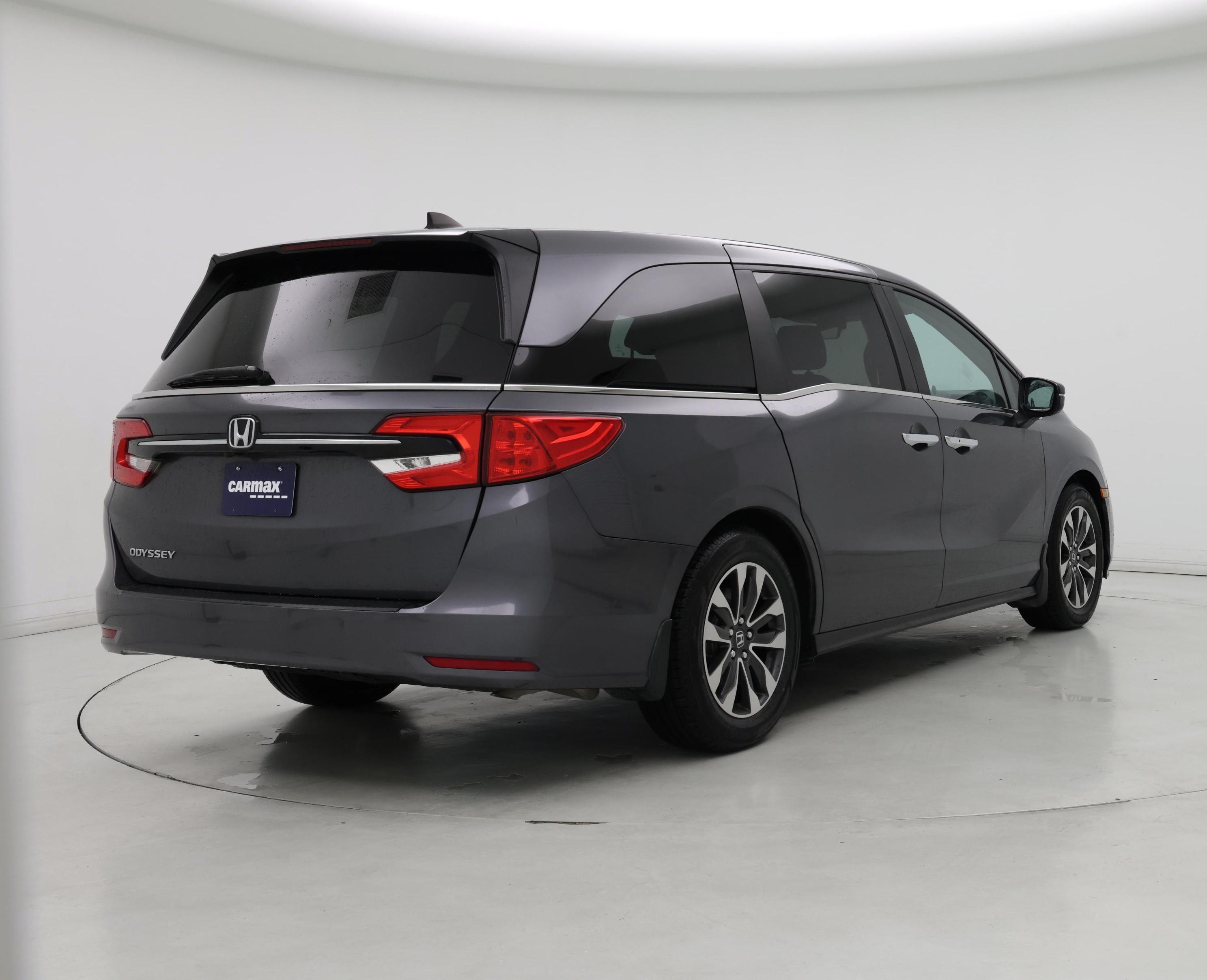 Thumbnail: 2023 Honda Odyssey - 8