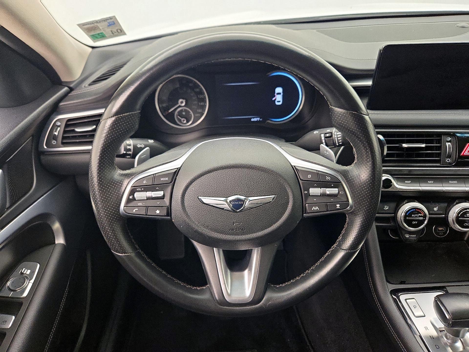 Thumbnail: 2022 Genesis G70 - 10