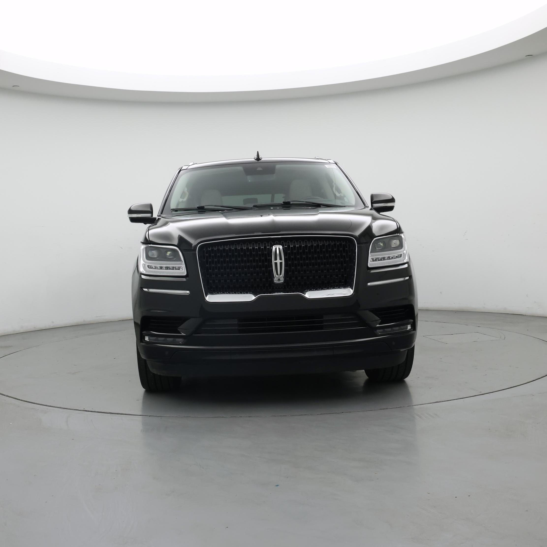 Thumbnail: 2021 Lincoln Navigator L - 5