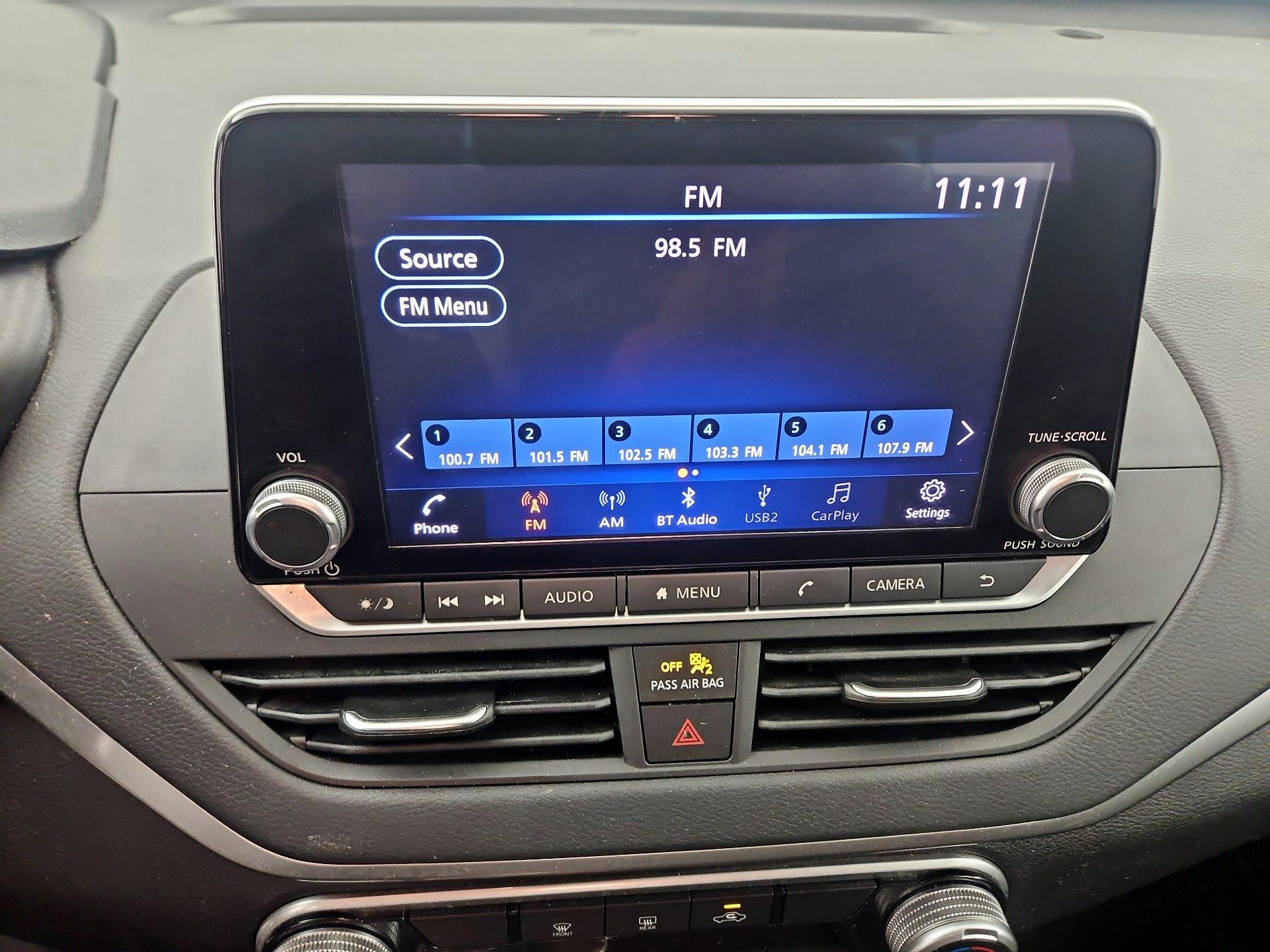 Thumbnail: 2020 Nissan Altima - 15