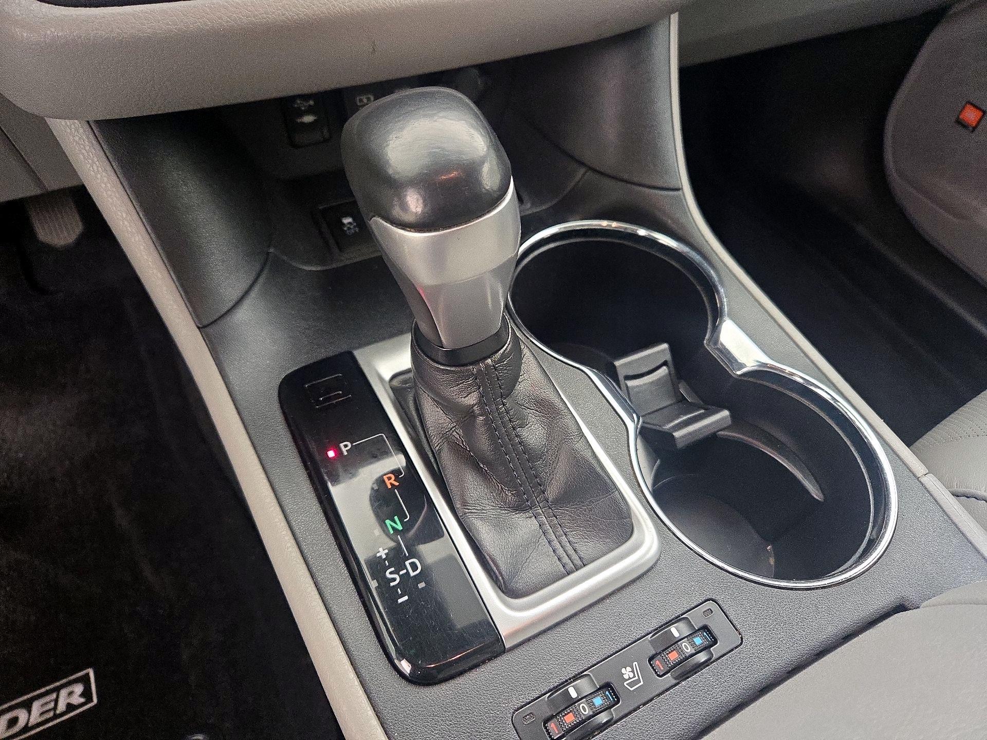 Thumbnail: 2019 Toyota Highlander - 17