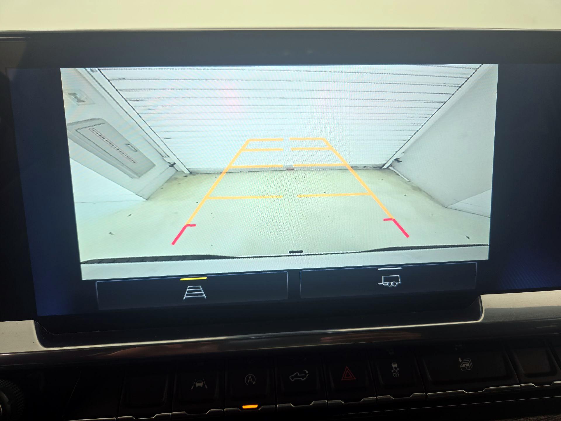 Thumbnail: 2026 Chevrolet Silverado 1500 - 15