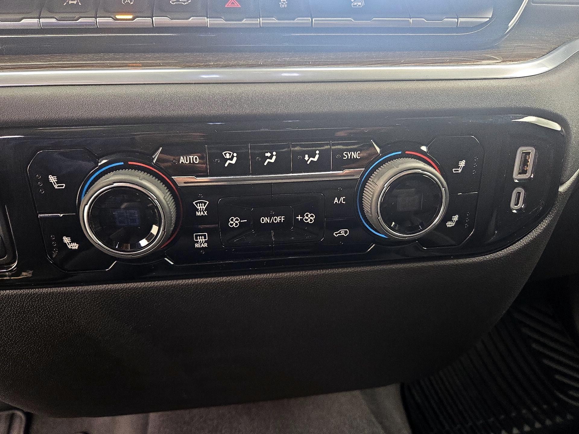 Thumbnail: 2026 Chevrolet Silverado 1500 - 17