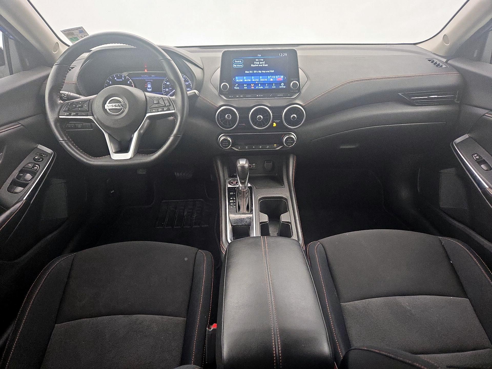 Thumbnail: 2022 Nissan Sentra - 9