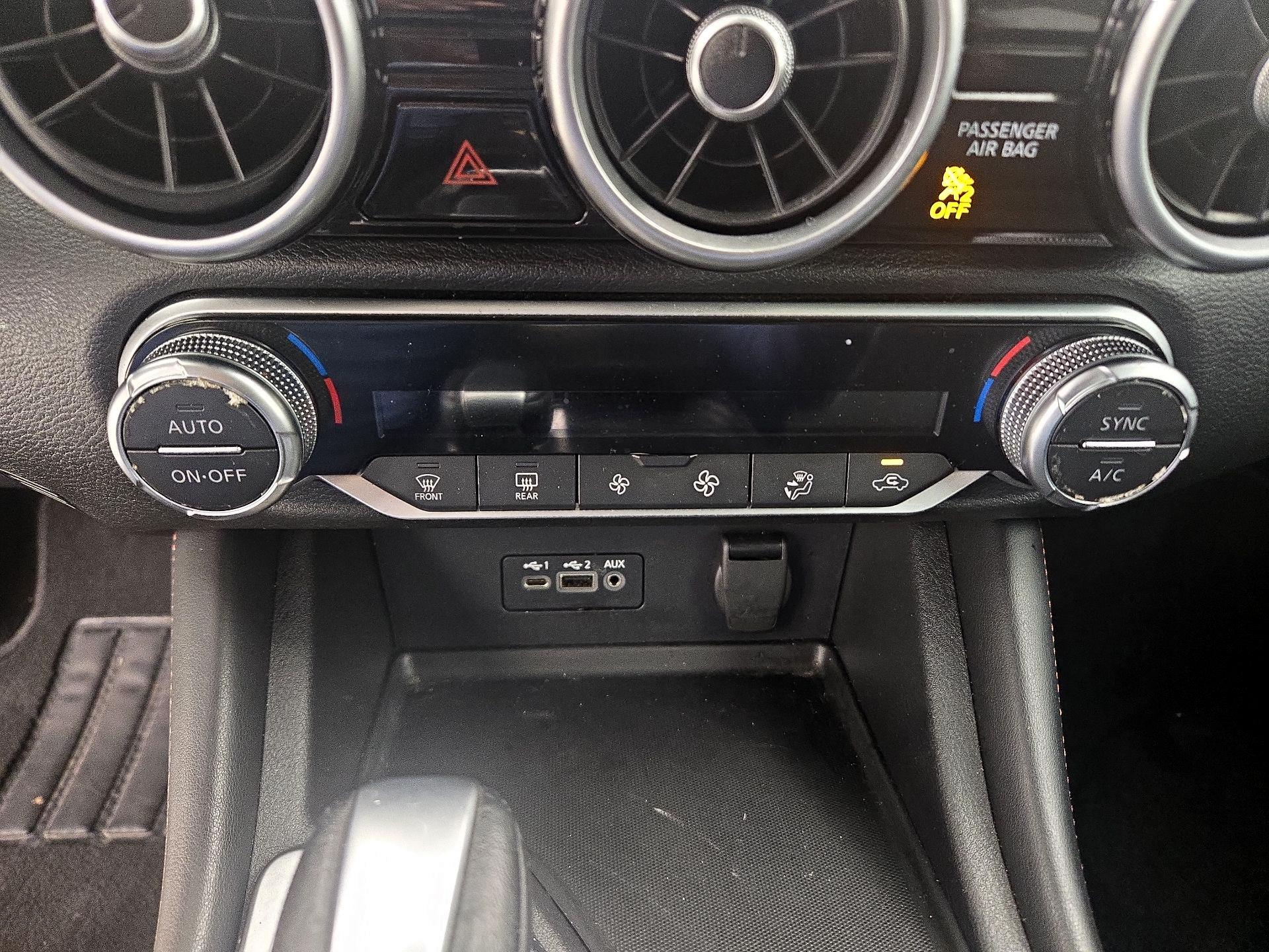 Thumbnail: 2022 Nissan Sentra - 16