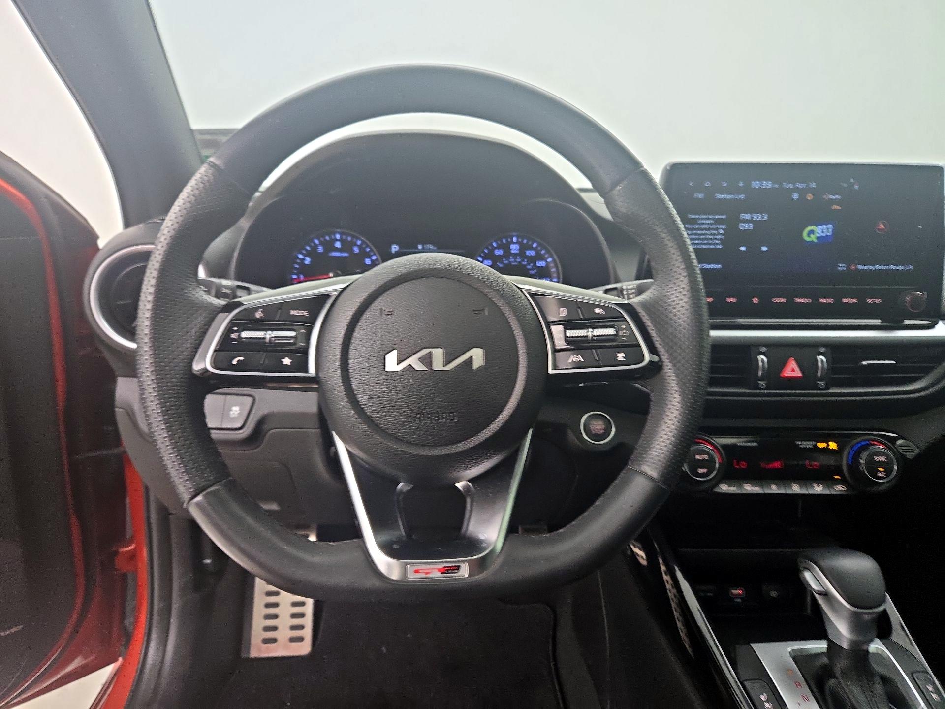 Thumbnail: 2023 Kia Forte - 10