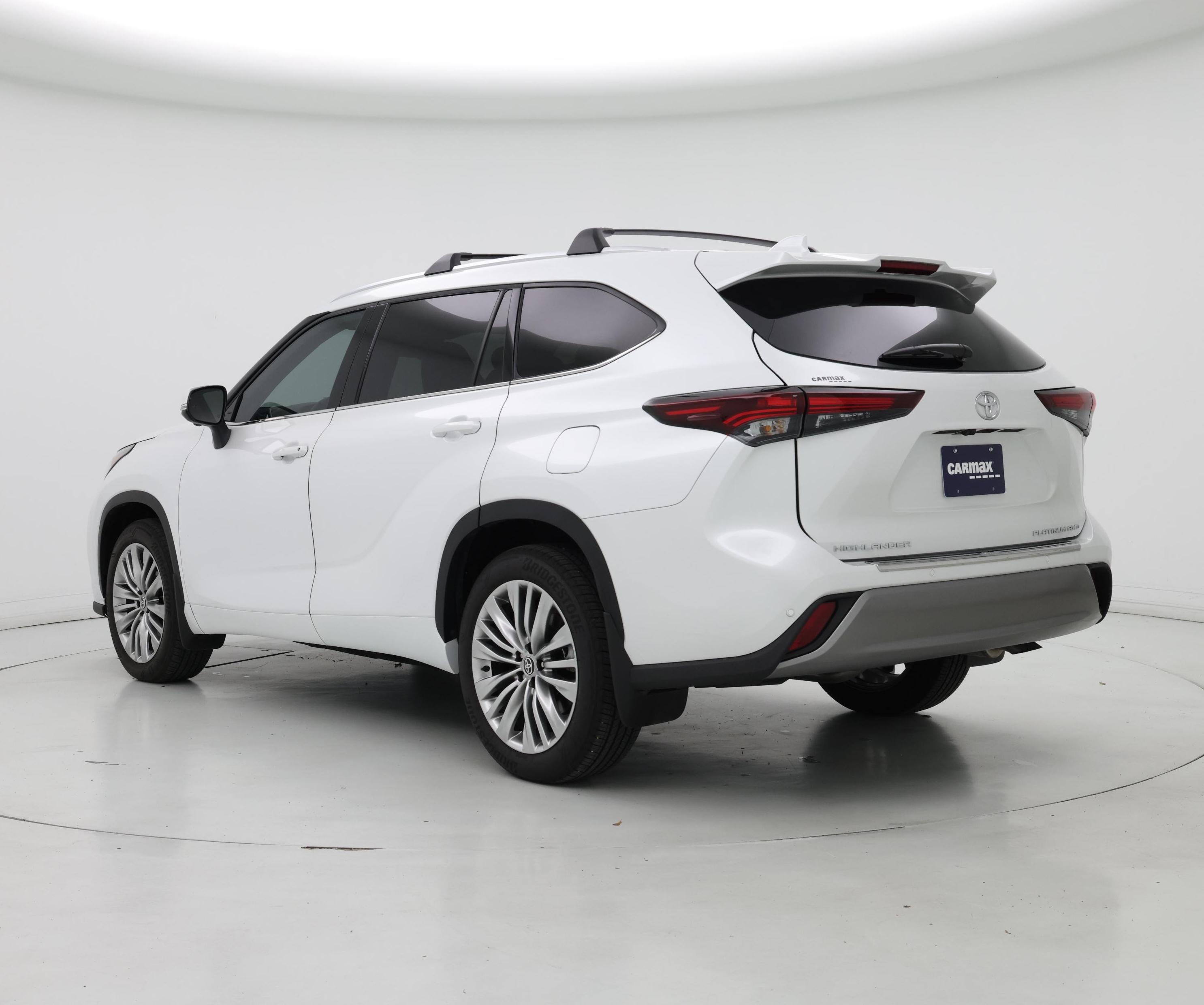 Thumbnail: 2026 Toyota Highlander - 2