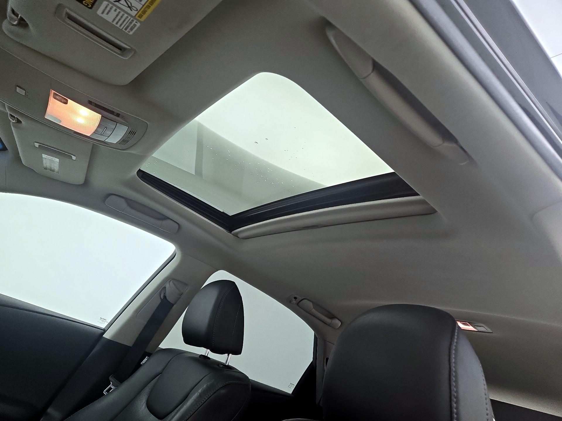 Thumbnail: 2015 Lexus RX - 19