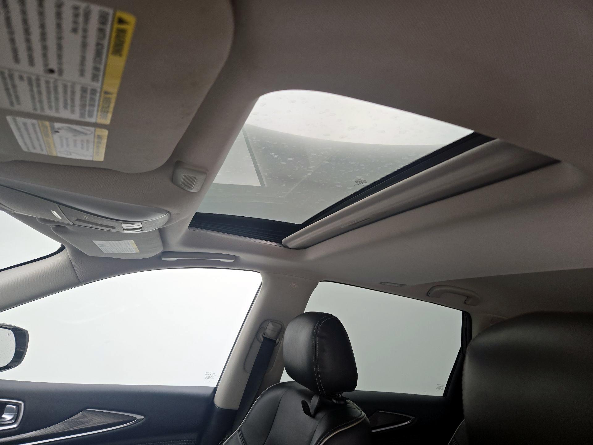 Thumbnail: 2017 INFINITI QX60 - 19