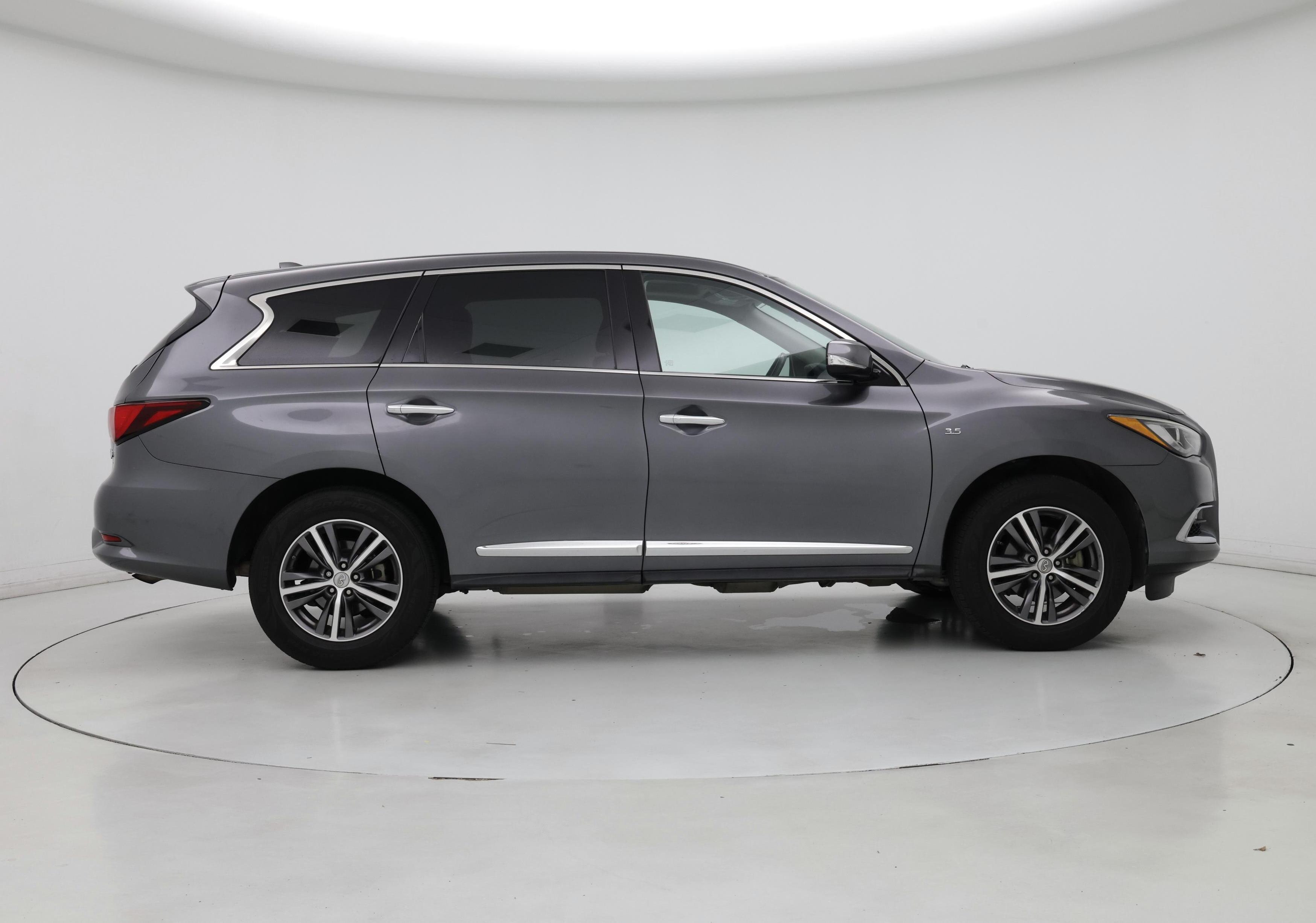 Thumbnail: 2017 INFINITI QX60 - 7