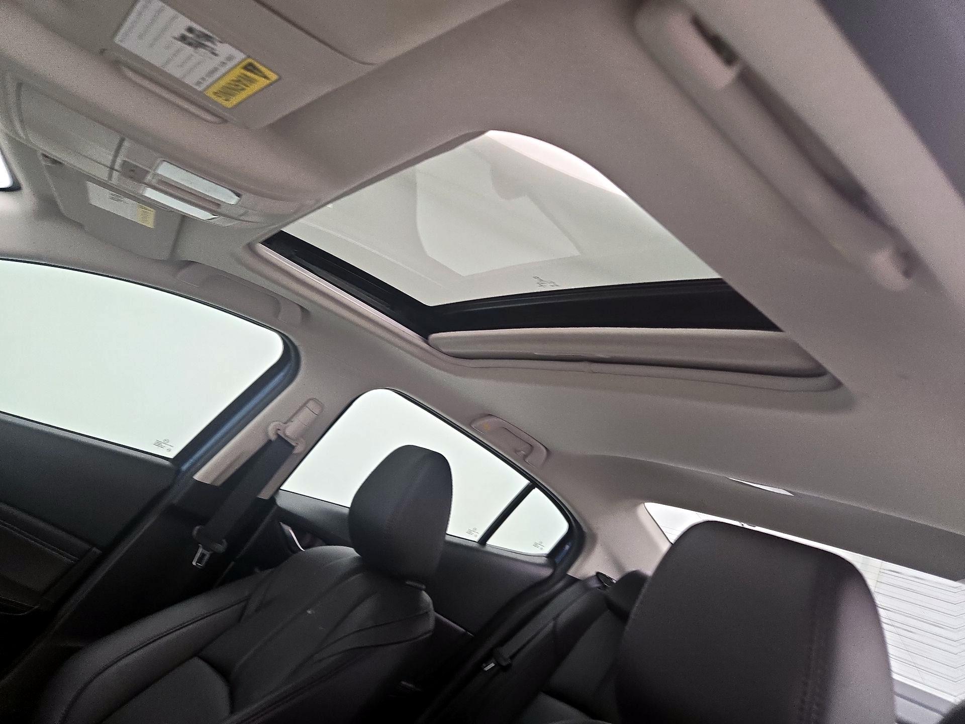 Thumbnail: 2018 Mazda Mazda3 - 20