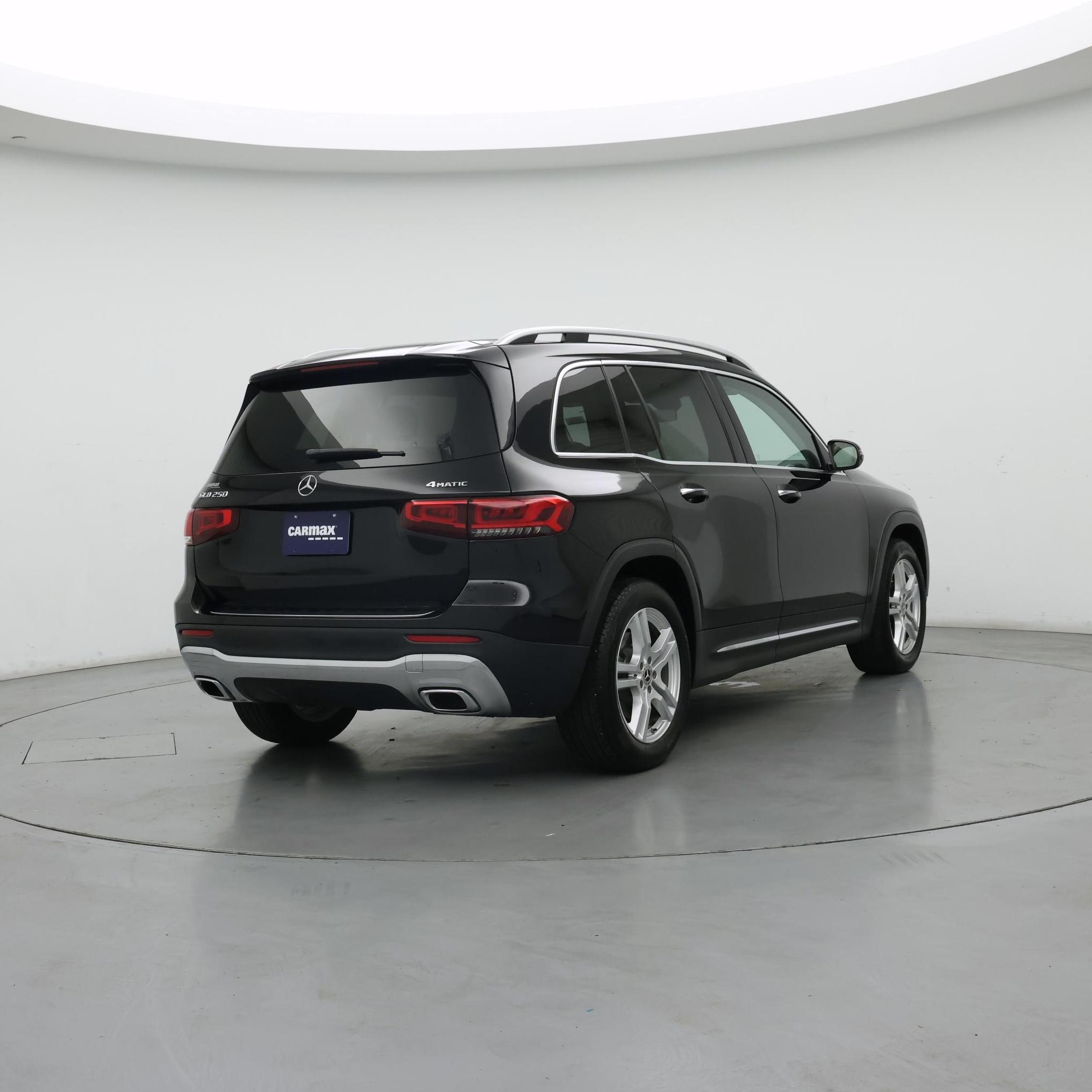 Thumbnail: 2021 Mercedes-Benz GLB - 8