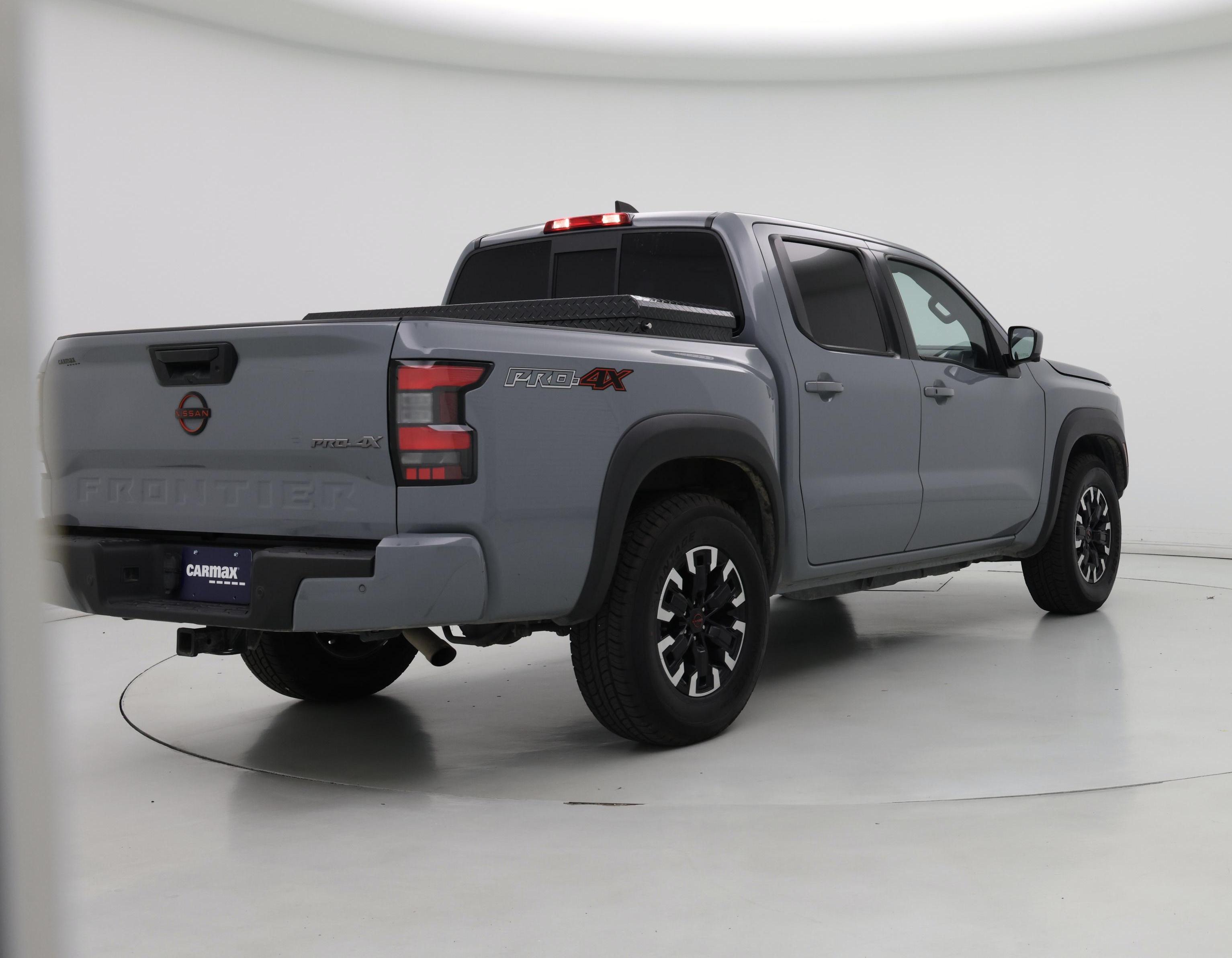 Thumbnail: 2022 Nissan Frontier - 8
