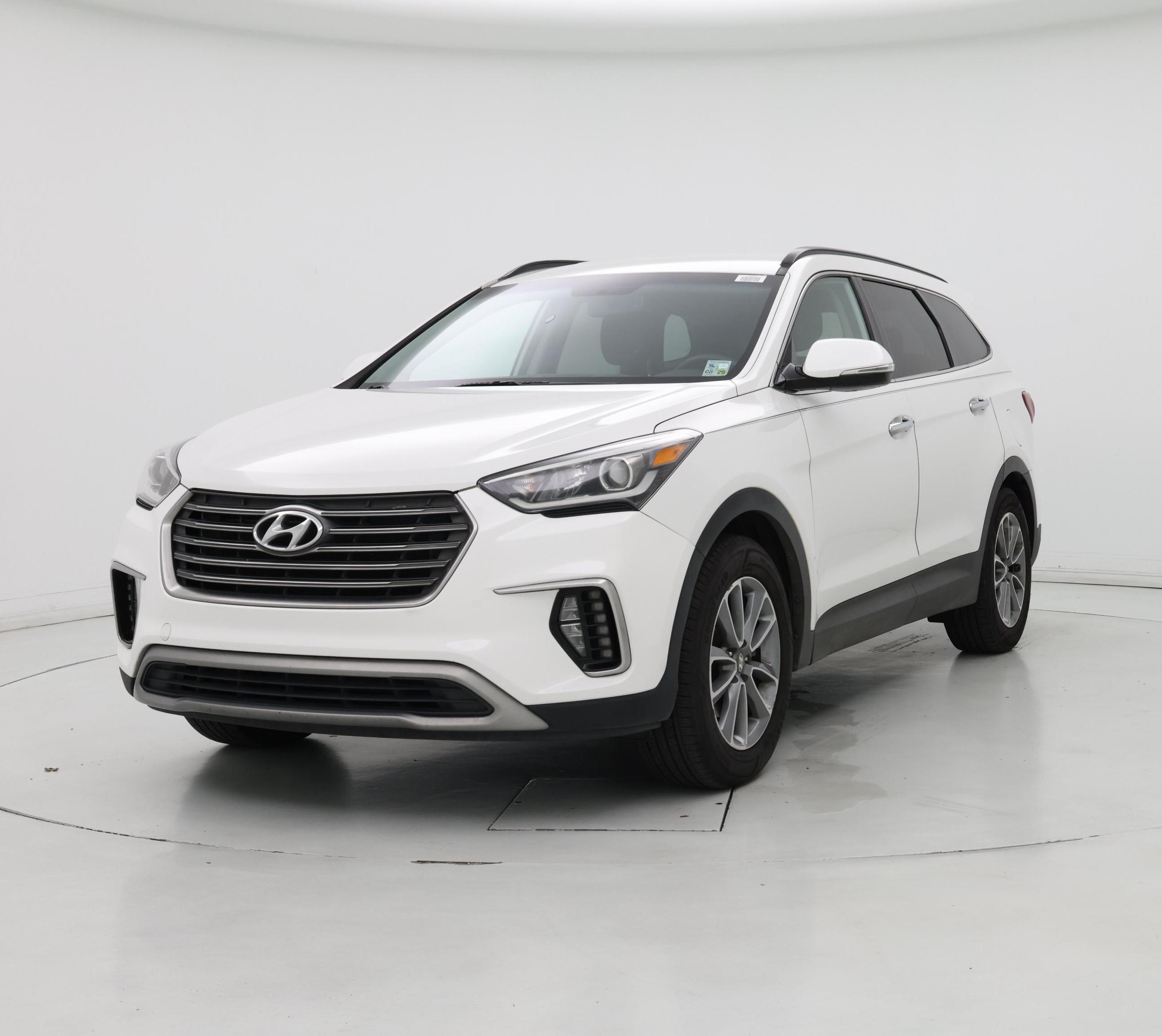 Thumbnail: 2019 Hyundai Santa Fe - 4