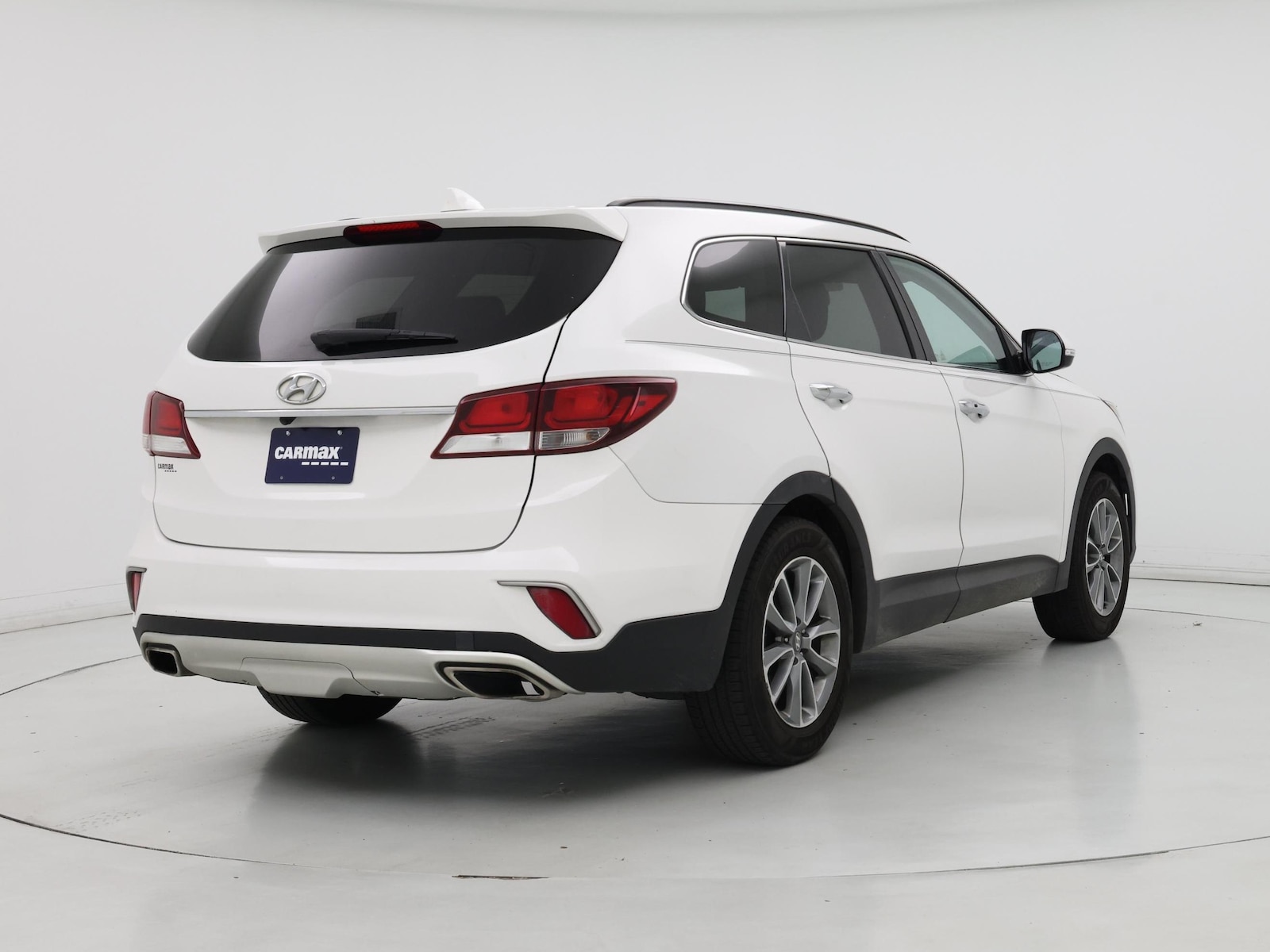 2019 Hyundai Santa Fe SE - Photo 9