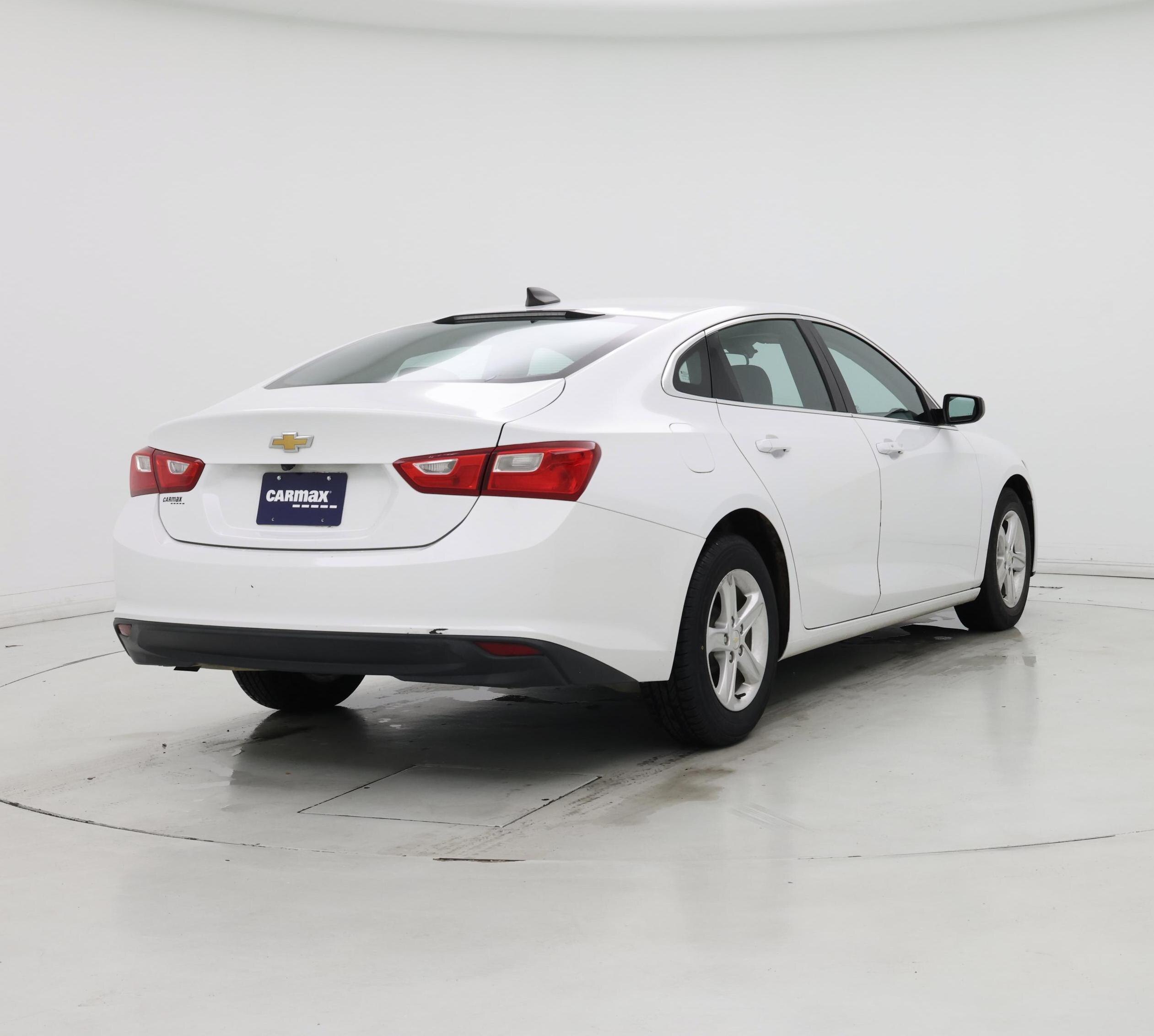 Thumbnail: 2021 Chevrolet Malibu - 8