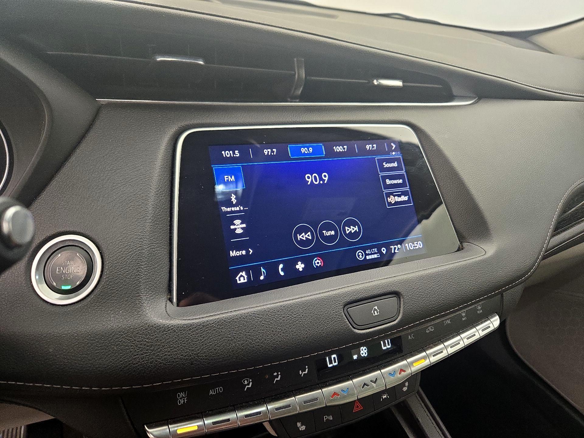 Thumbnail: 2023 Cadillac XT4 - 15