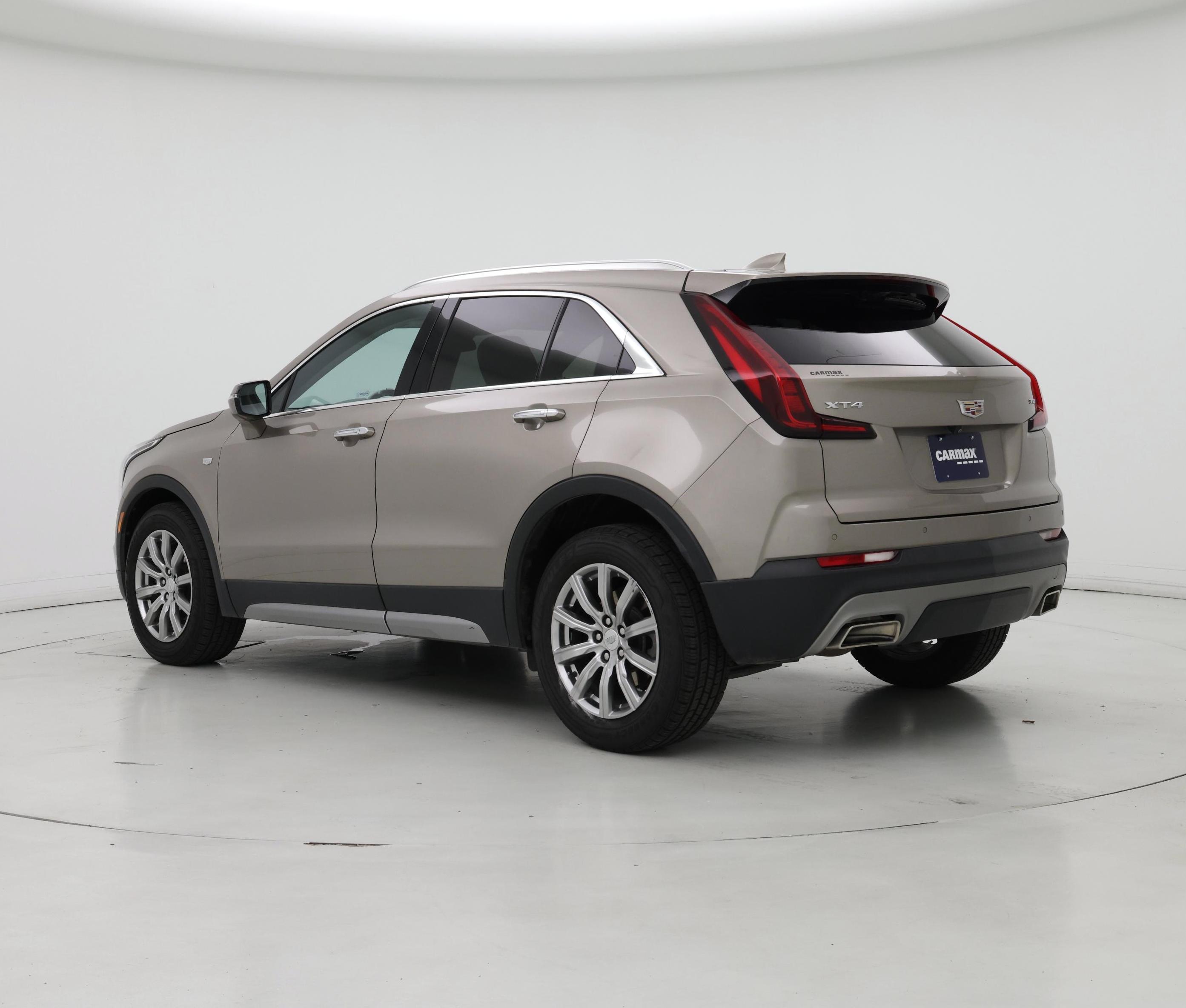 Thumbnail: 2023 Cadillac XT4 - 2