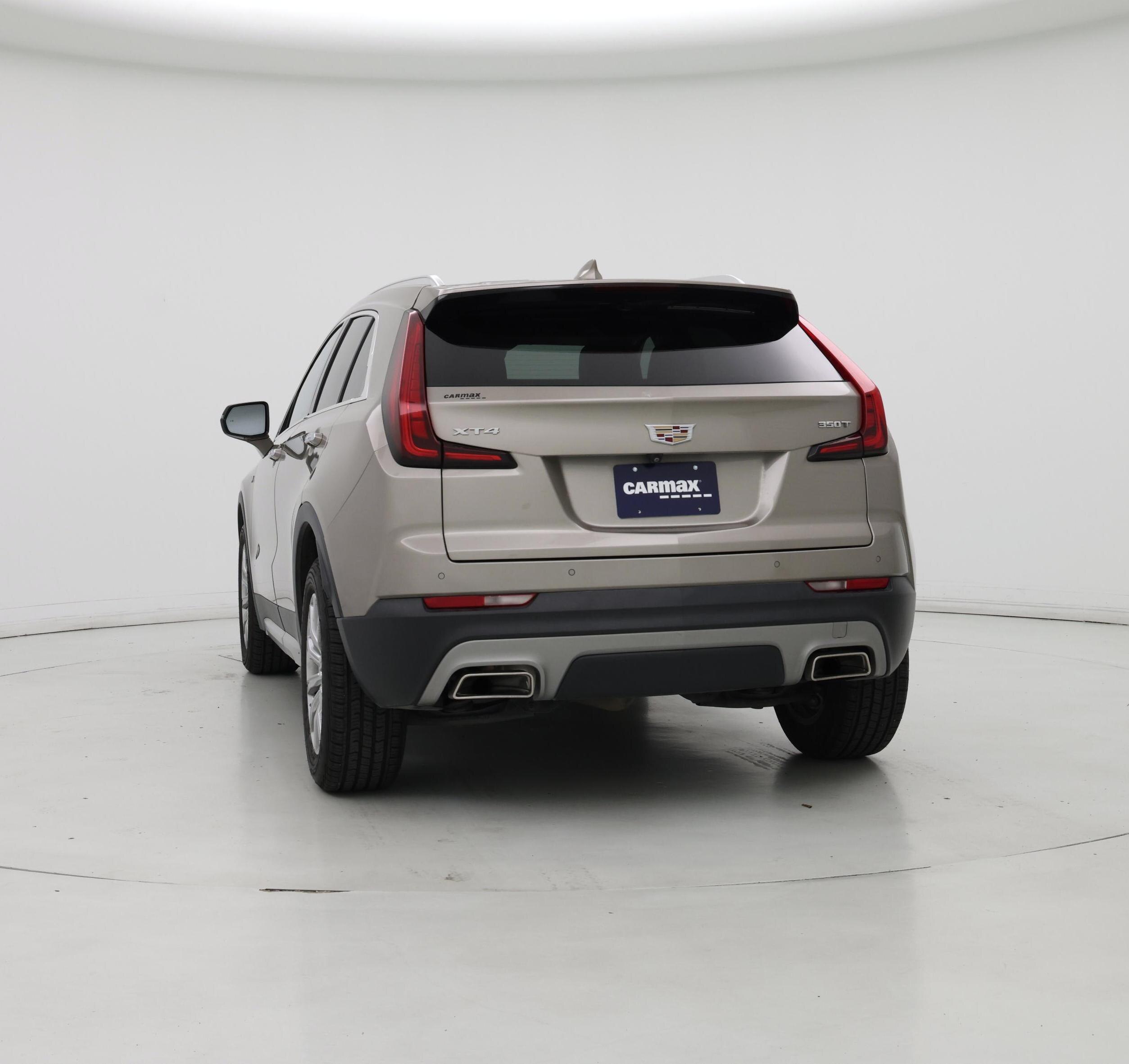 Thumbnail: 2023 Cadillac XT4 - 6