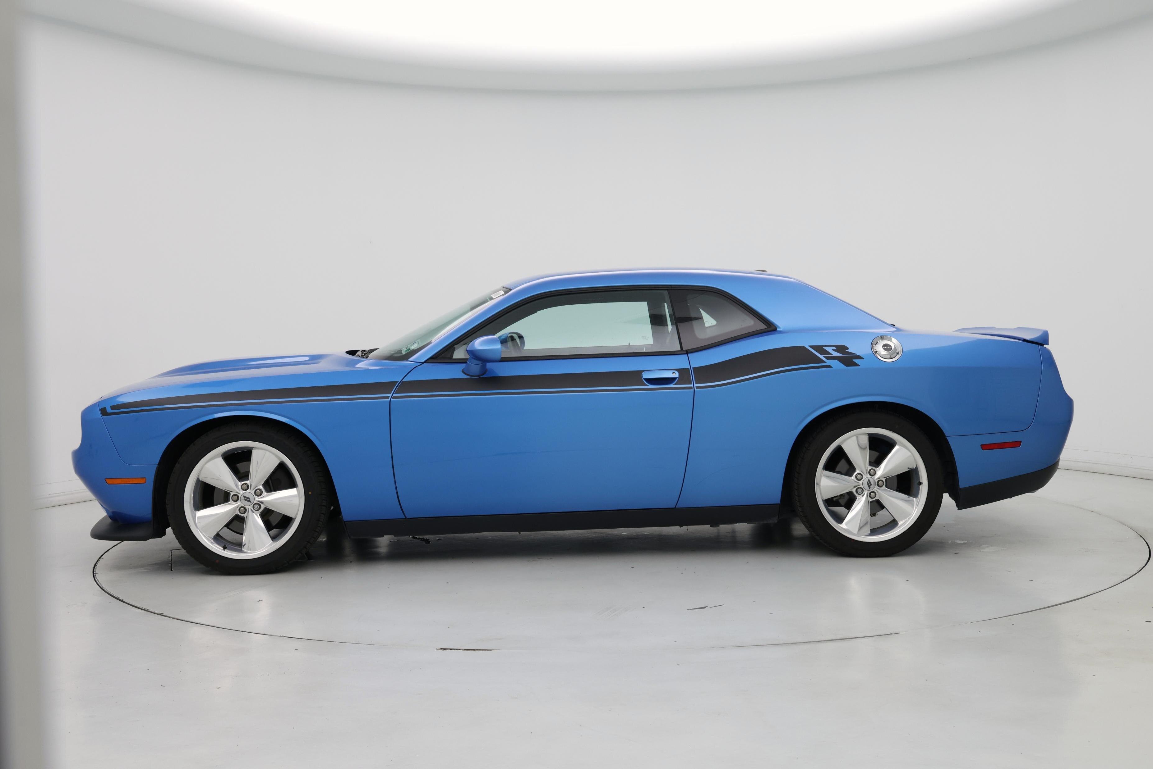 Thumbnail: 2019 Dodge Challenger - 3