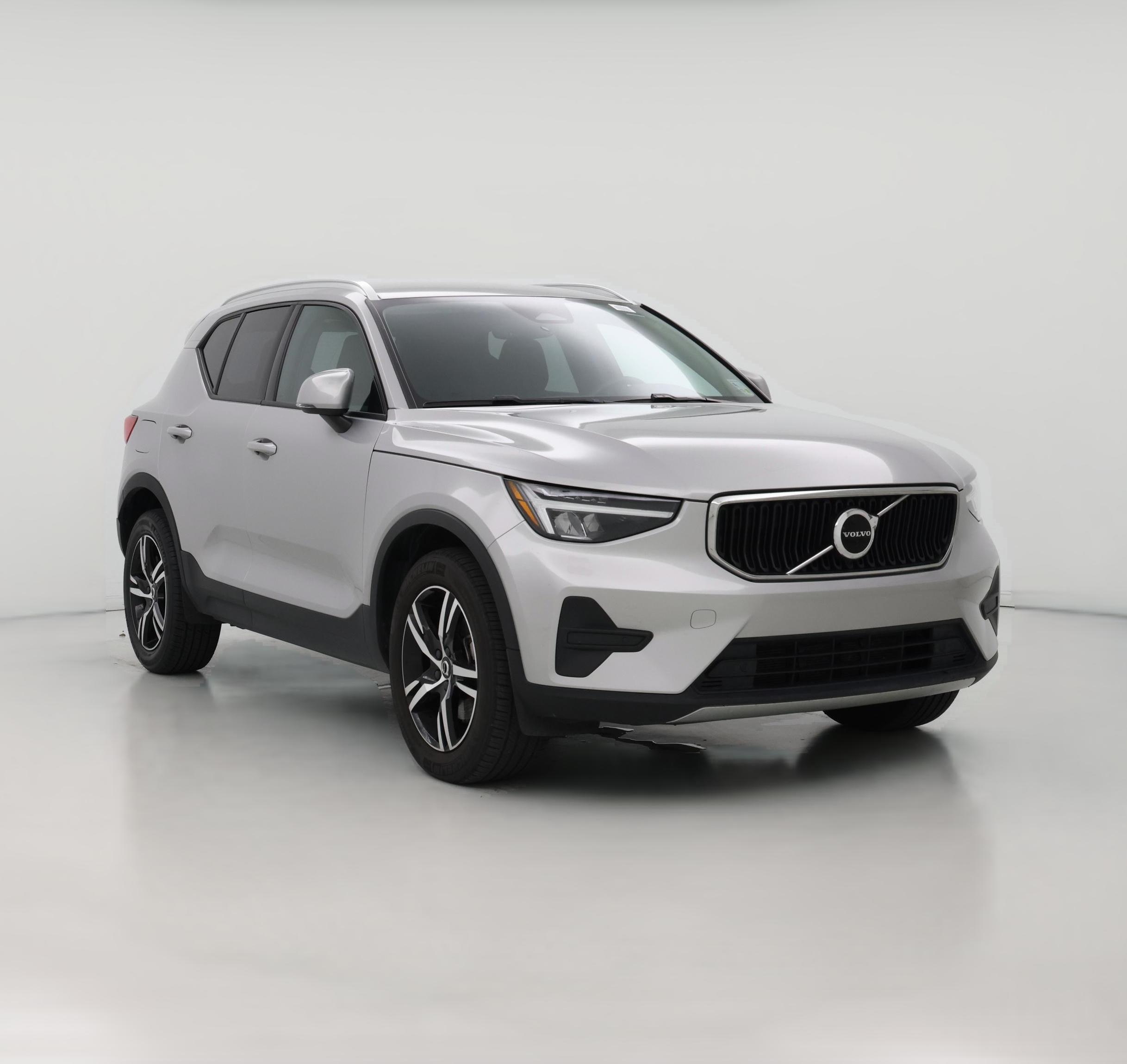 Thumbnail: 2023 Volvo XC40 - 1