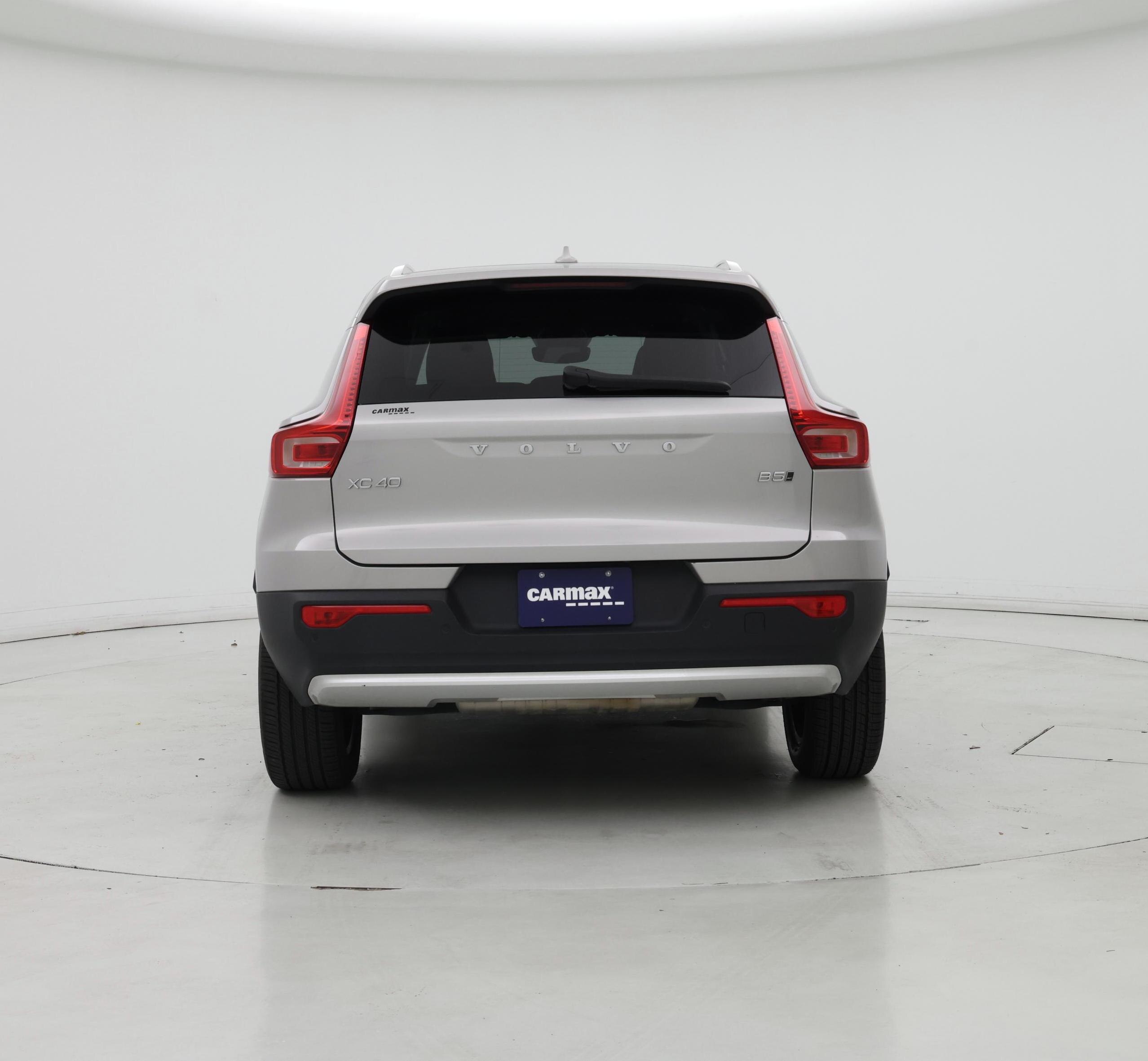 Thumbnail: 2023 Volvo XC40 - 6