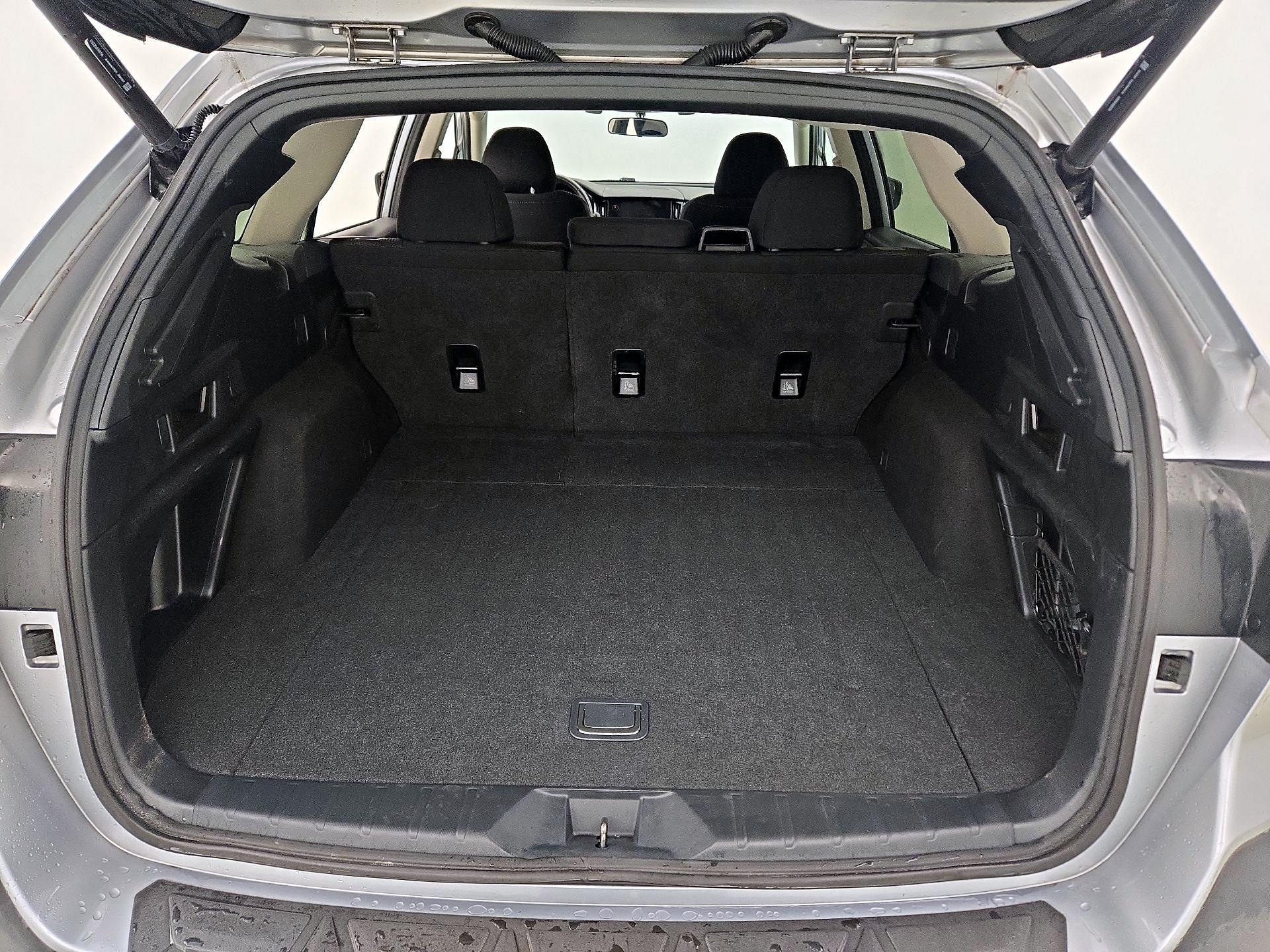 Thumbnail: 2020 Subaru Outback - 20