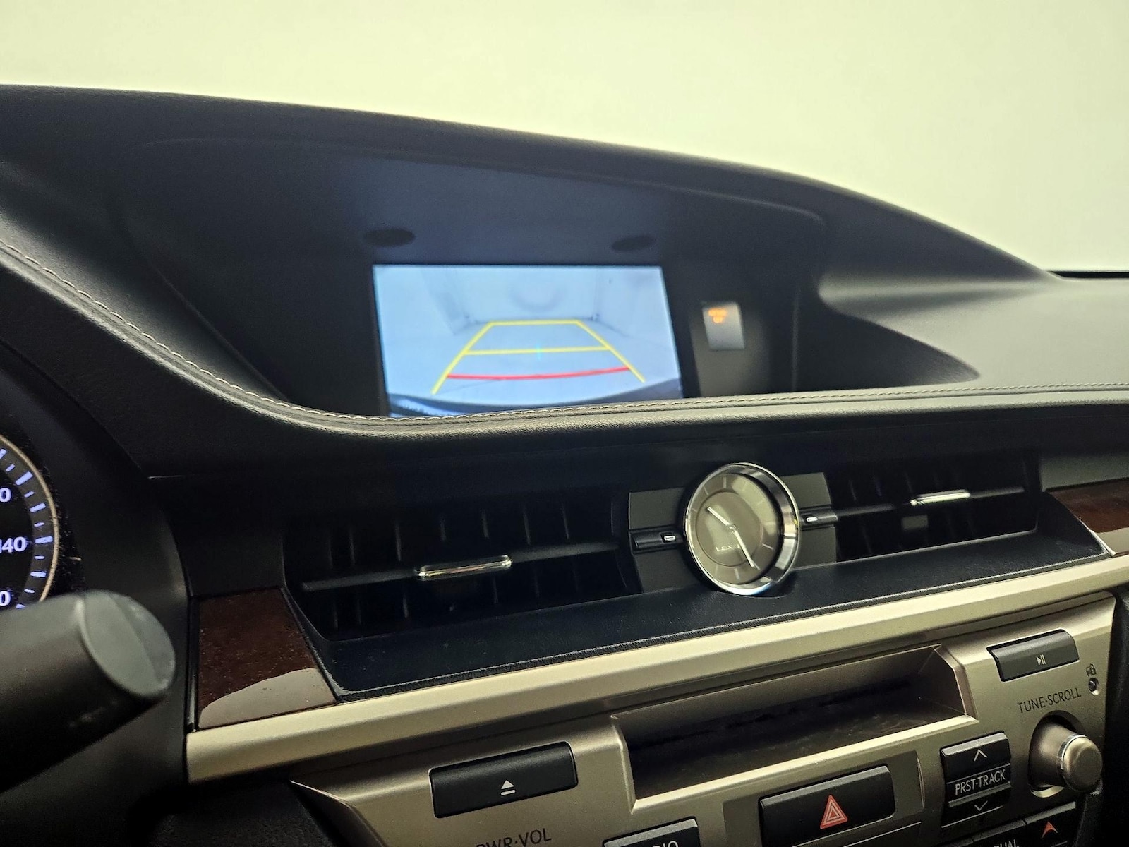 2016 Lexus ES 350 - Photo 15