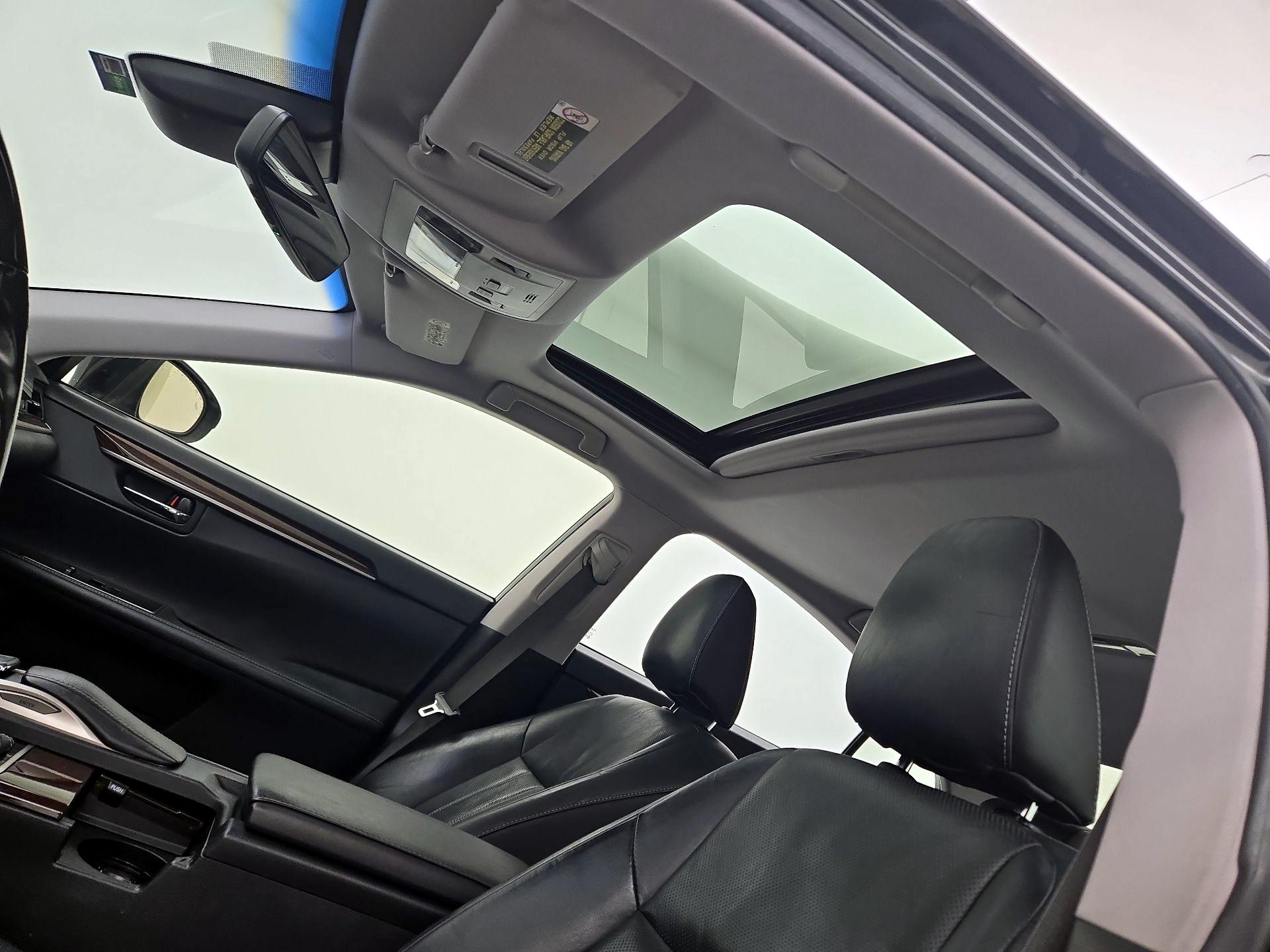 Thumbnail: 2016 Lexus ES - 19