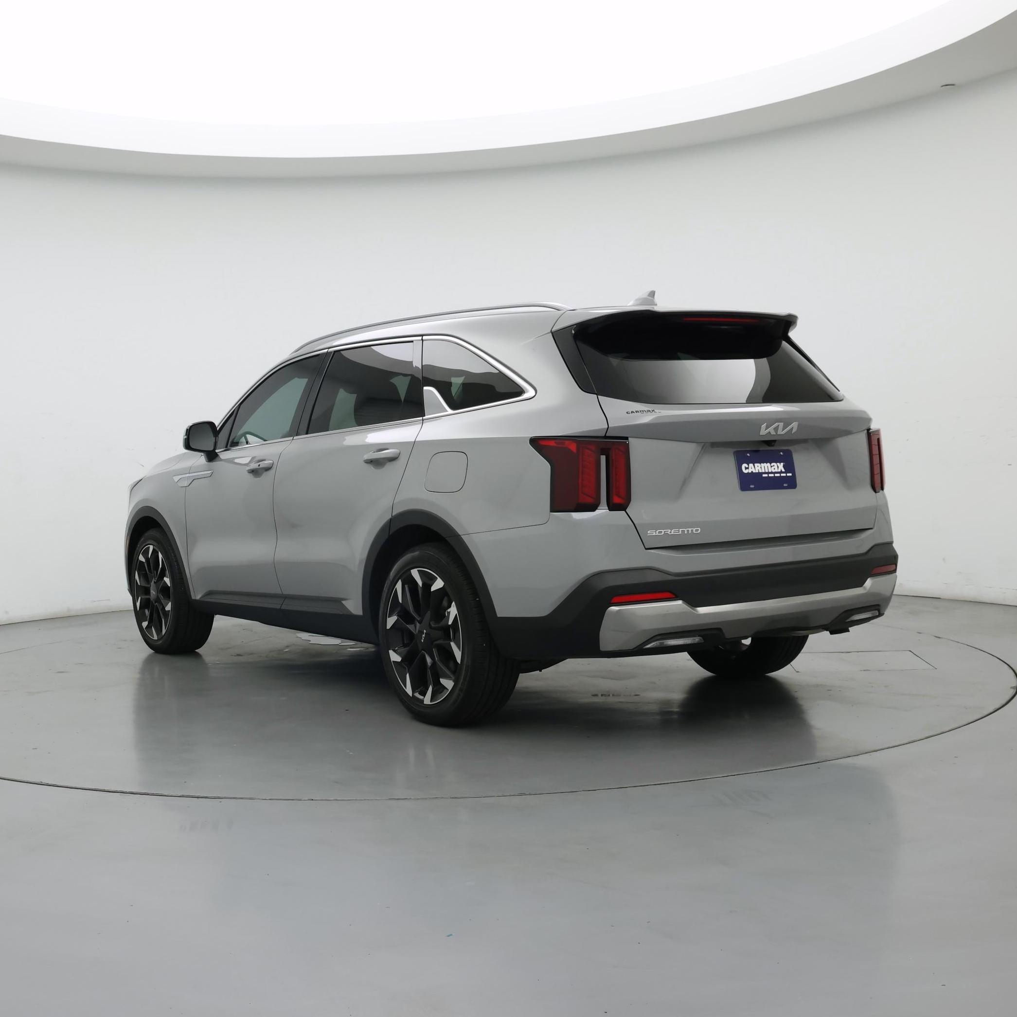 Thumbnail: 2025 Kia Sorento - 2