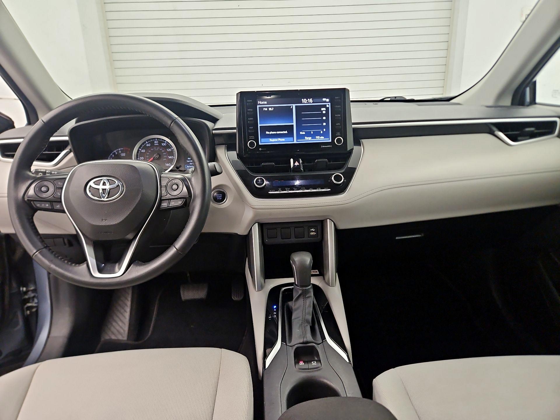 Thumbnail: 2022 Toyota Corolla Cross - 9