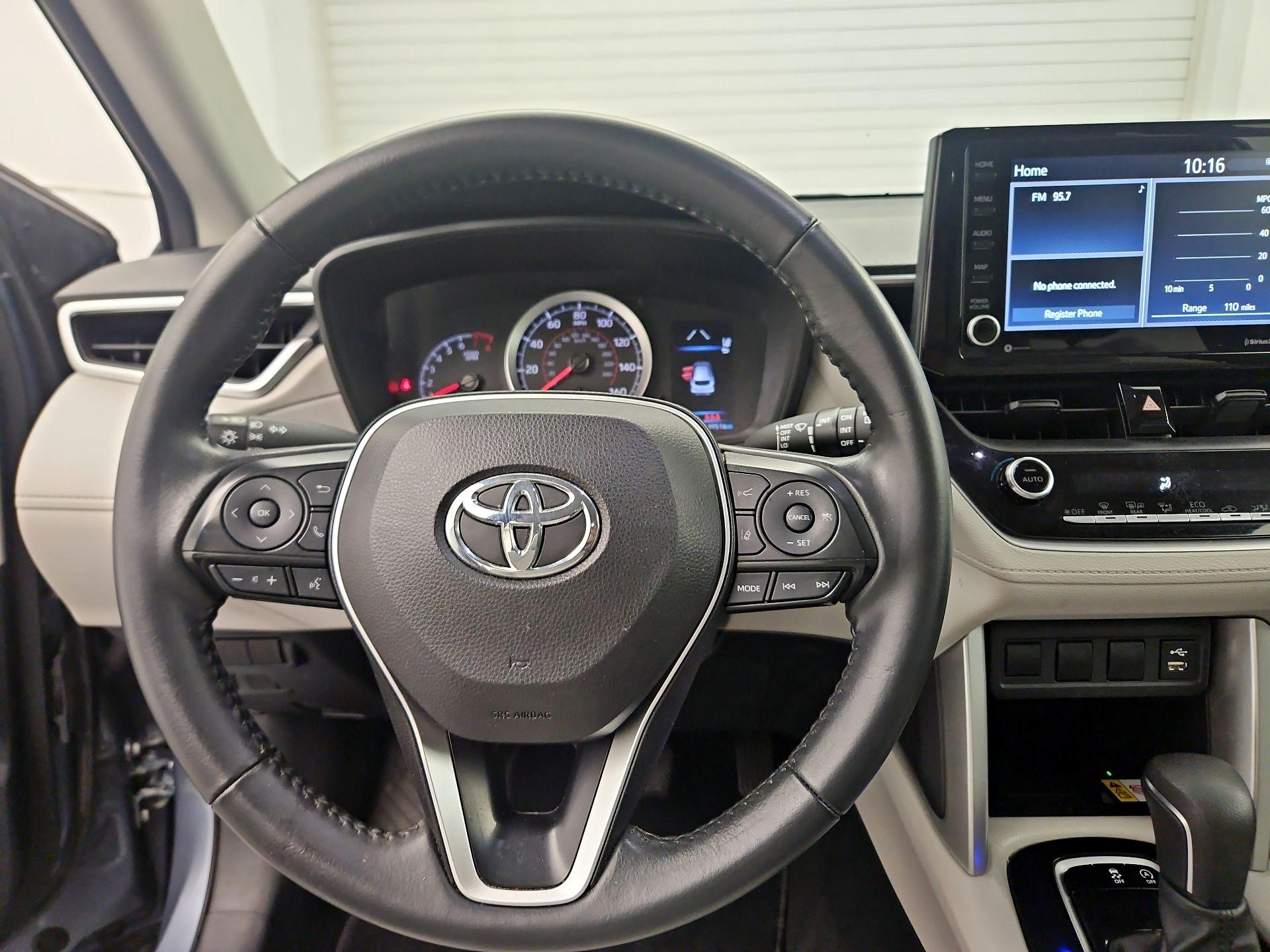 Thumbnail: 2022 Toyota Corolla Cross - 10