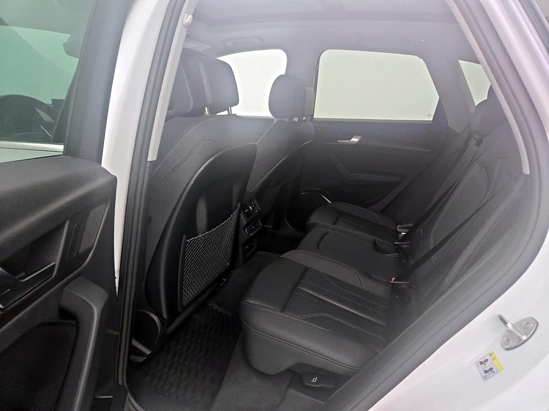 Thumbnail: 2024 Audi Q5 - 20