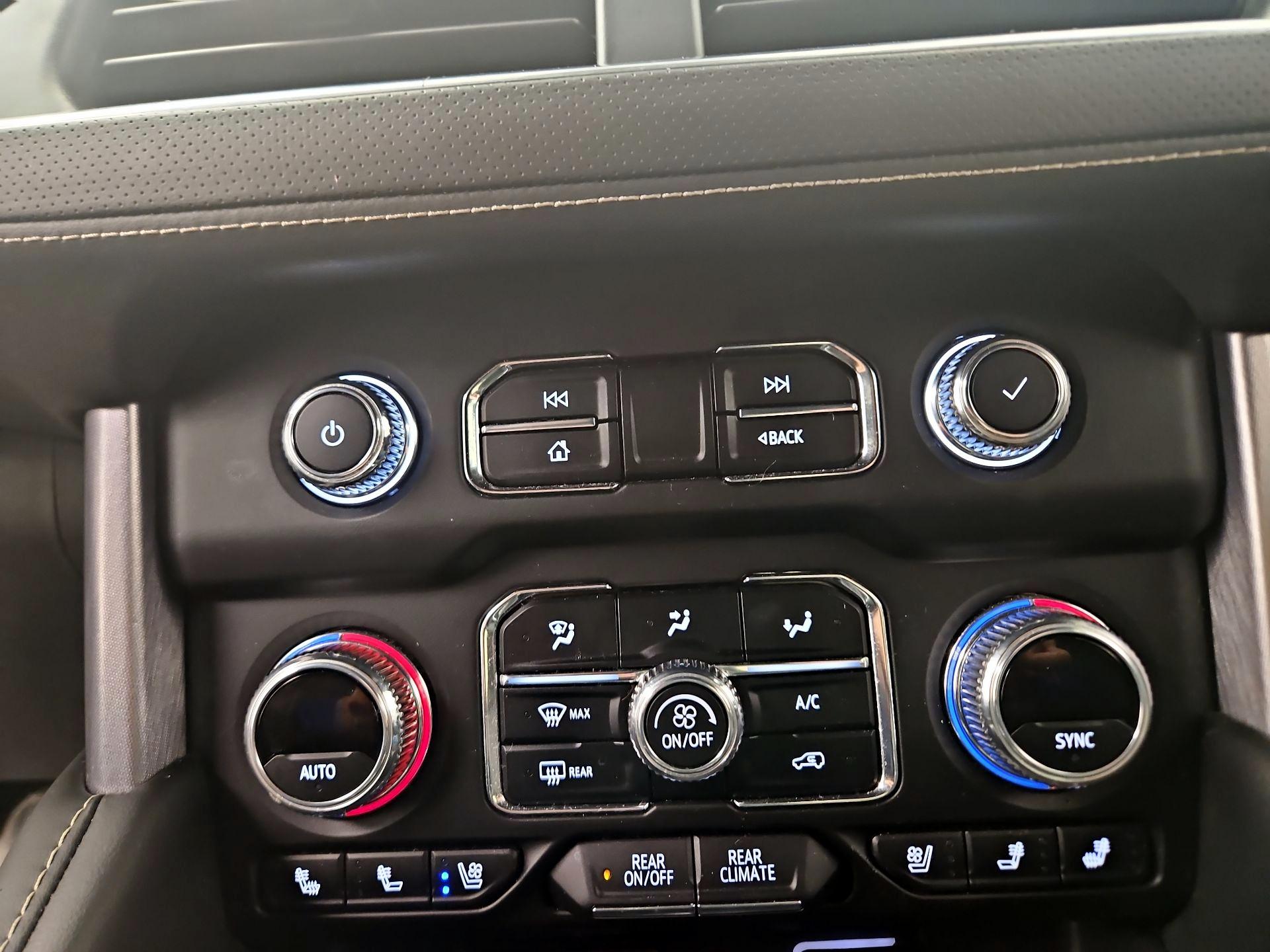 Thumbnail: 2024 GMC Yukon - 16