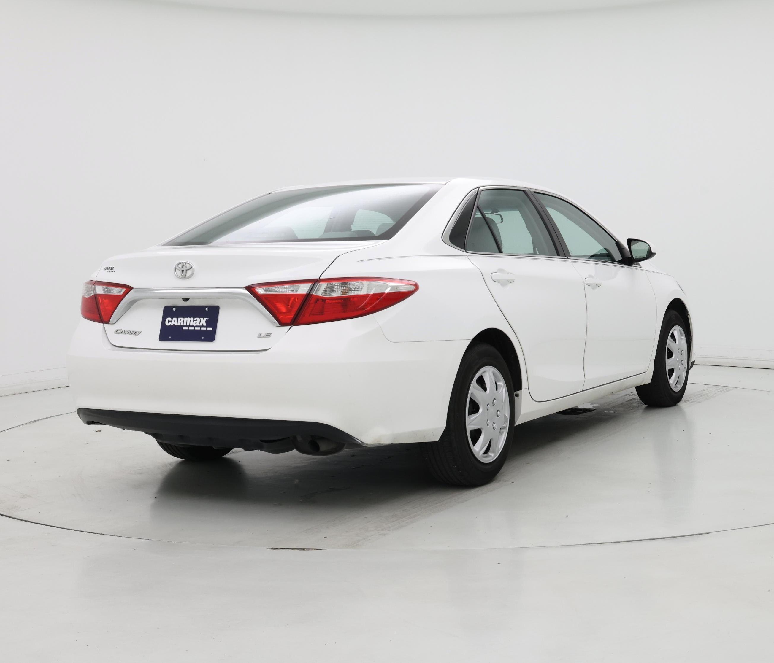 Thumbnail: 2017 Toyota Camry - 8