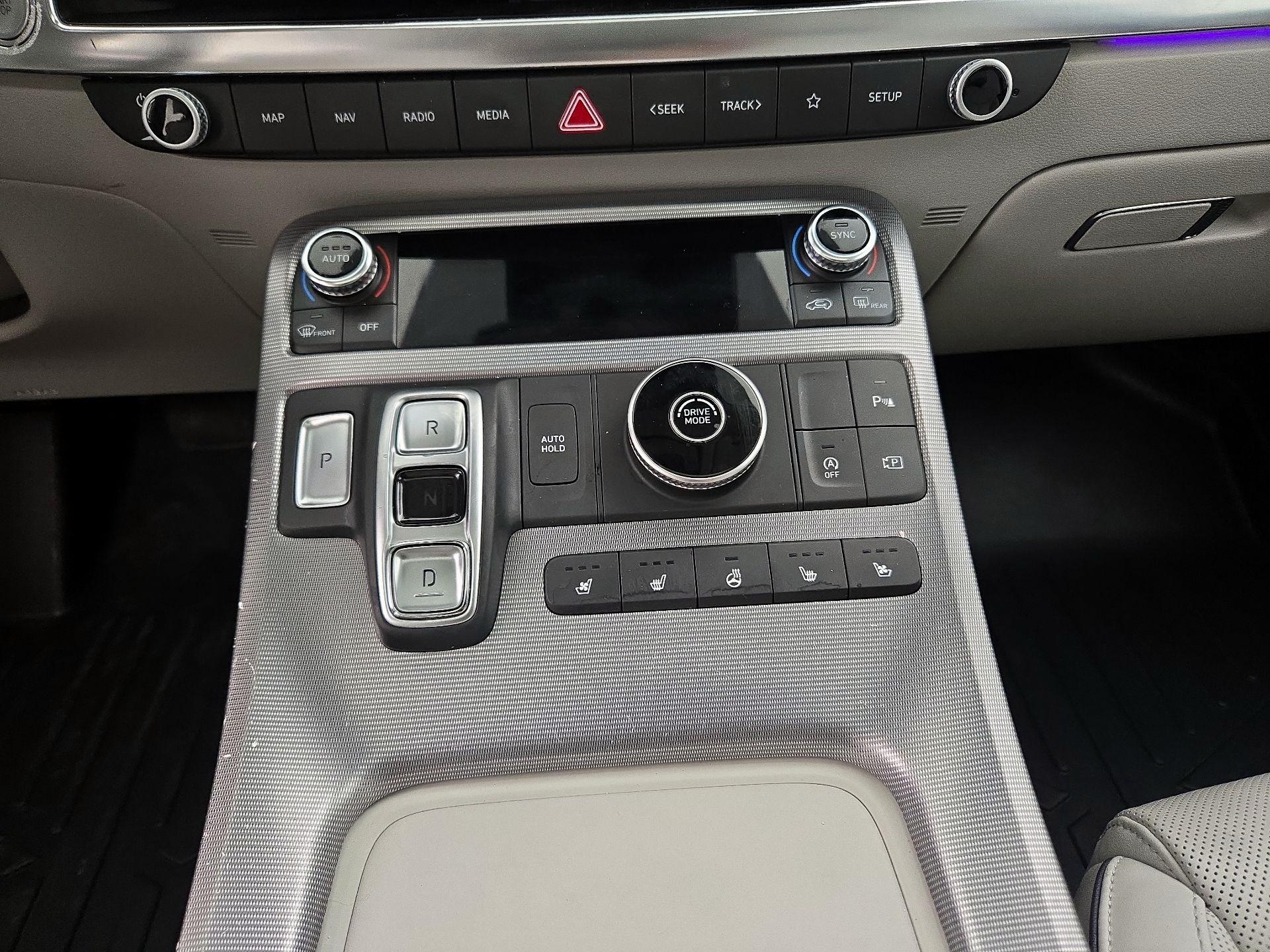 Thumbnail: 2023 Hyundai Palisade - 18