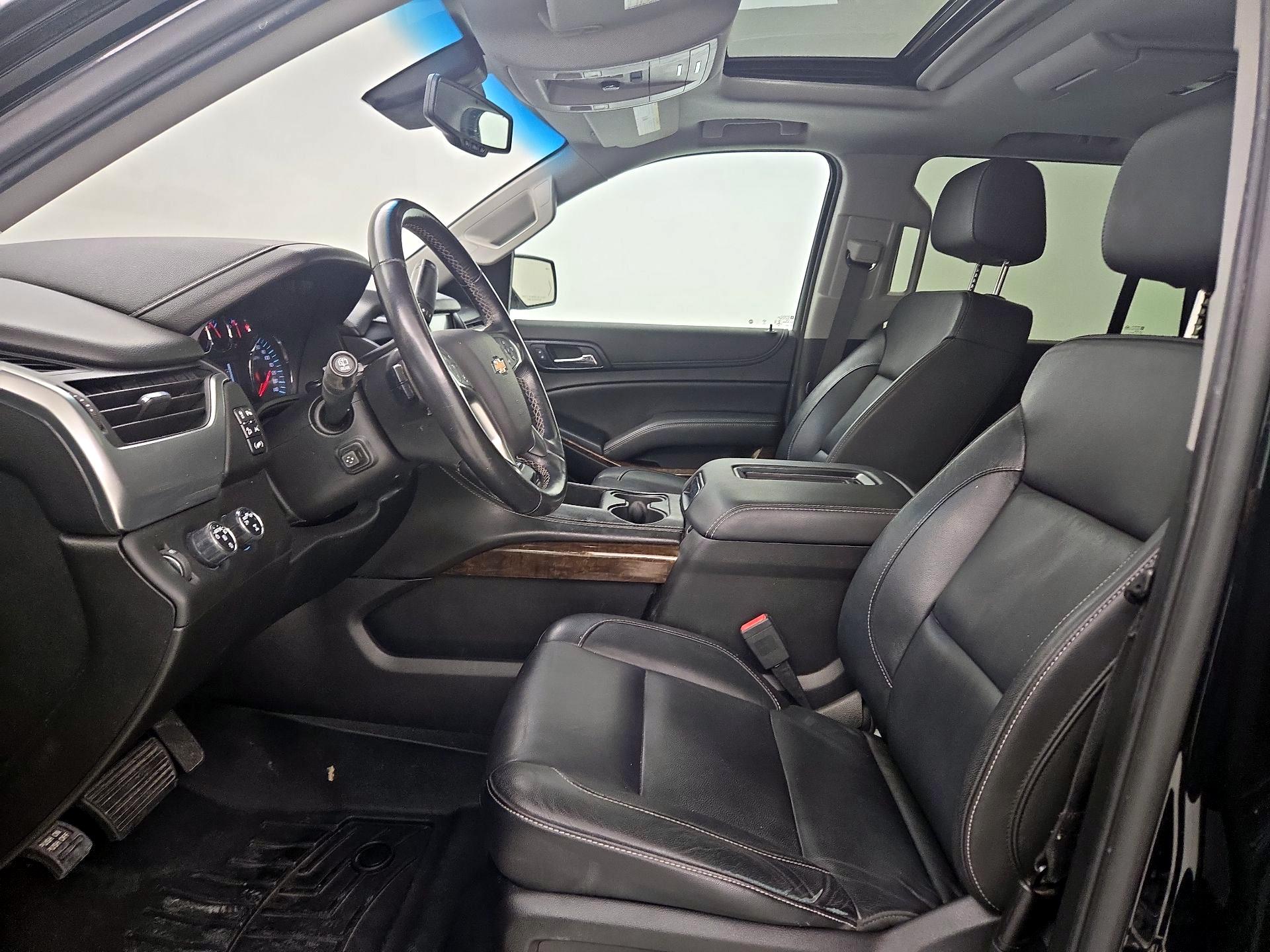 Thumbnail: 2019 Chevrolet Tahoe - 11