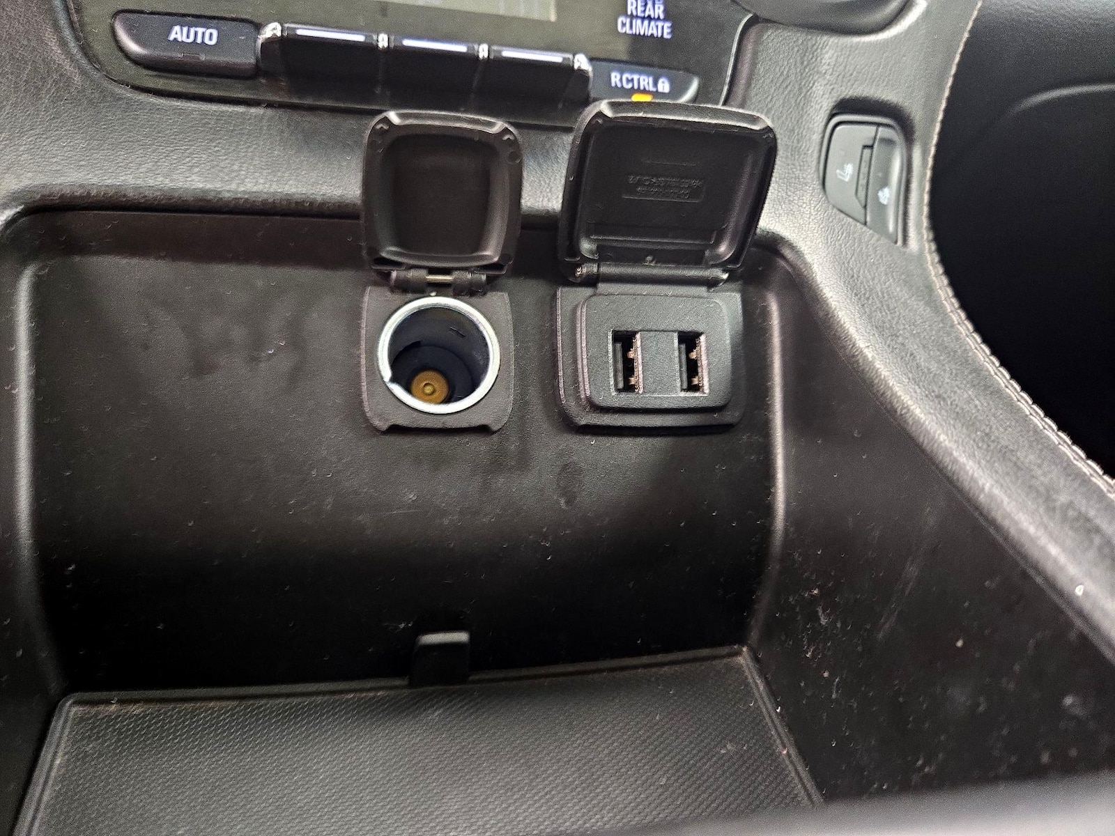 2019 Chevrolet Tahoe LT - Photo 19