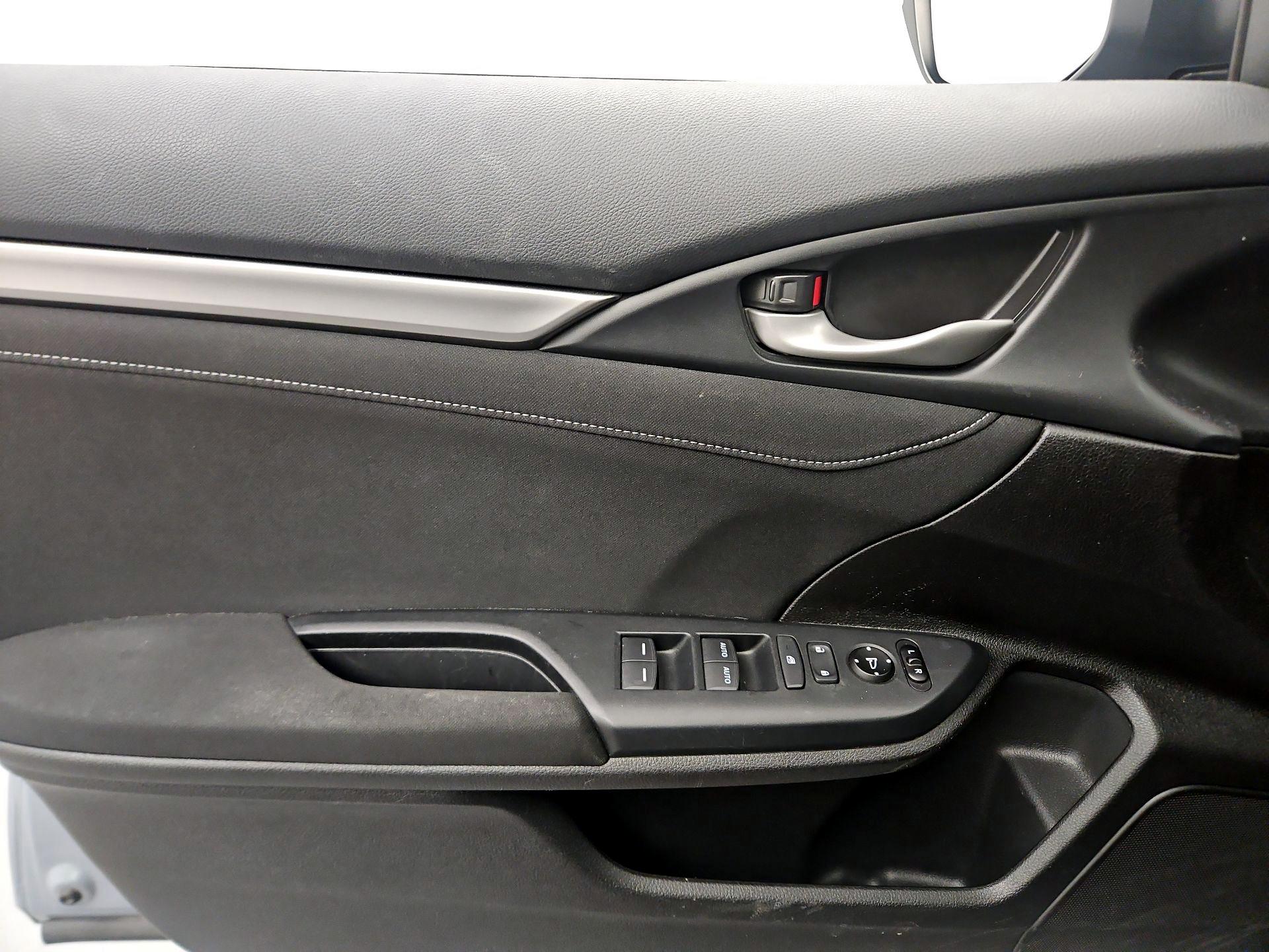 Thumbnail: 2021 Honda Civic - 12