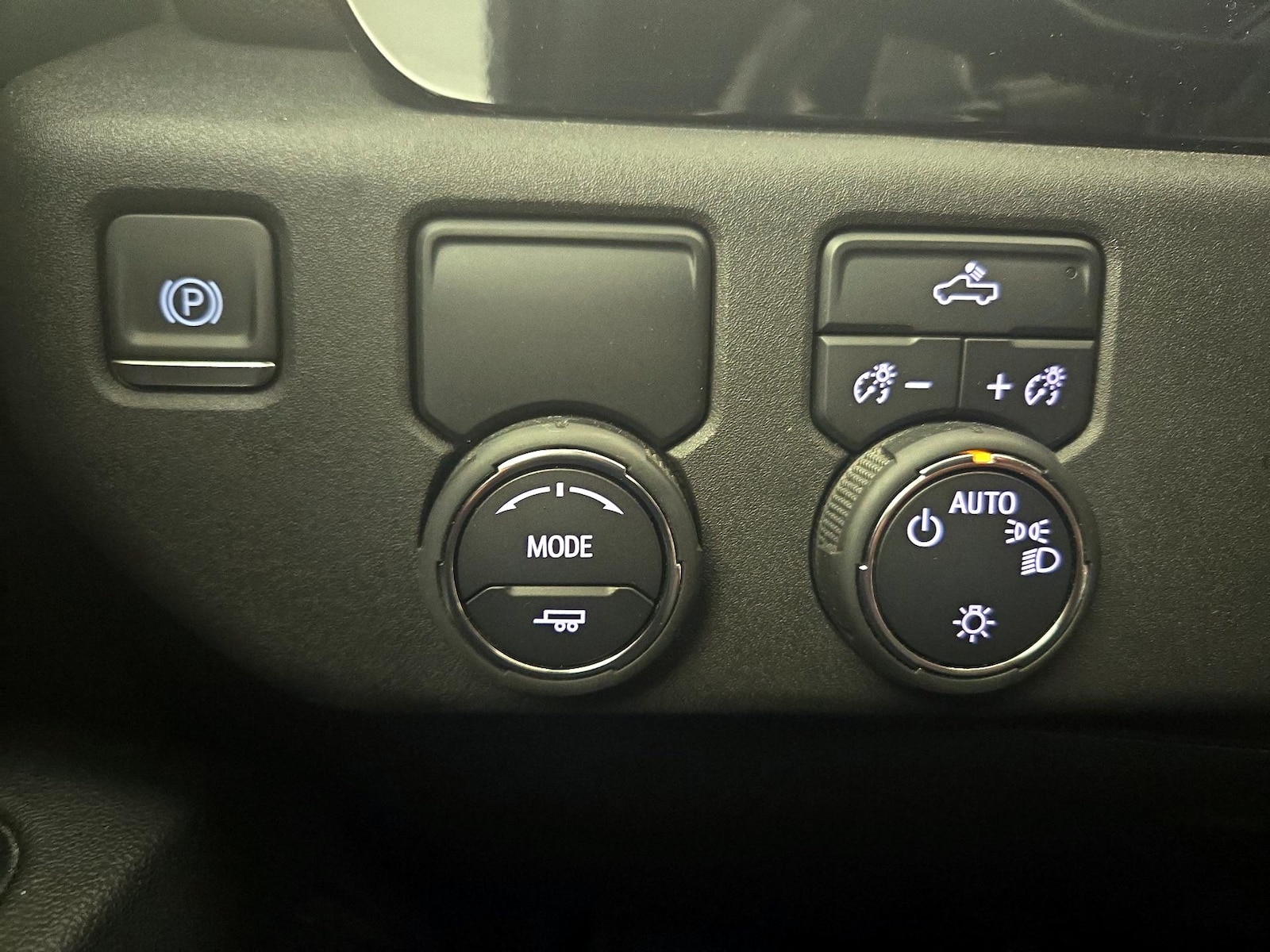2024 Chevrolet Silverado 1500 LT - Photo 14