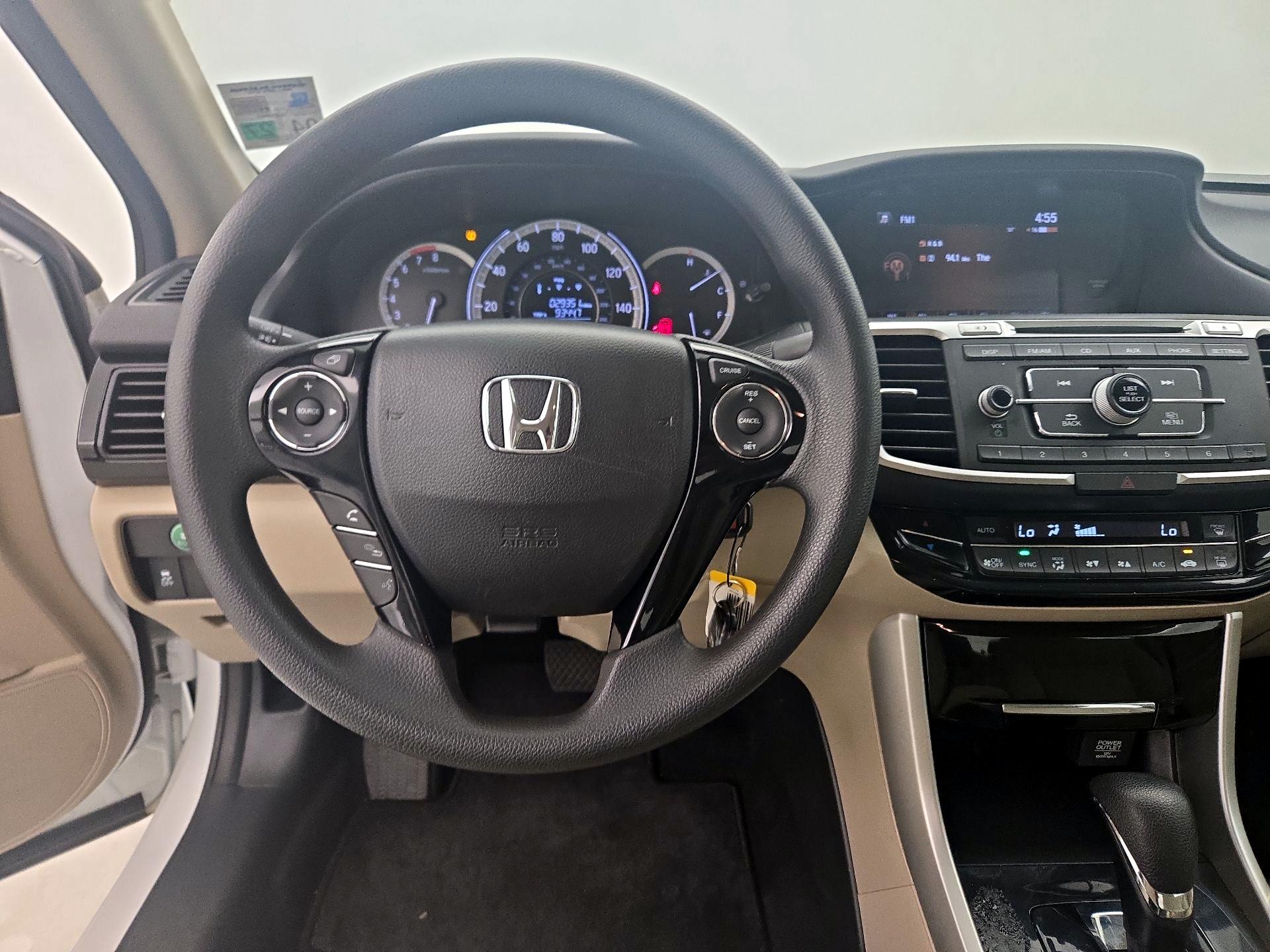 Thumbnail: 2017 Honda Accord - 10