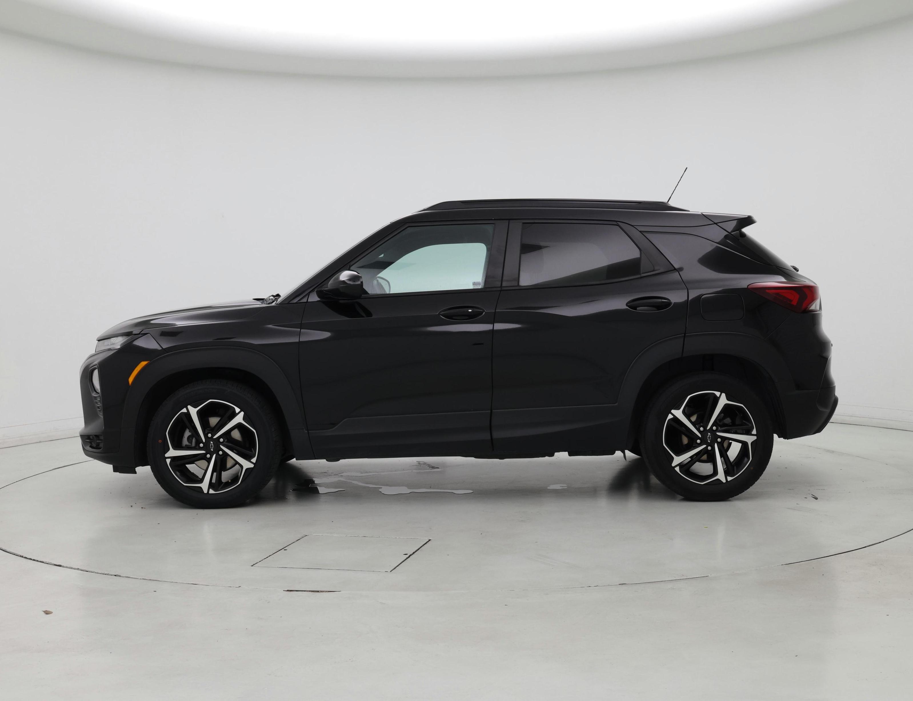 Thumbnail: 2022 Chevrolet TrailBlazer - 3