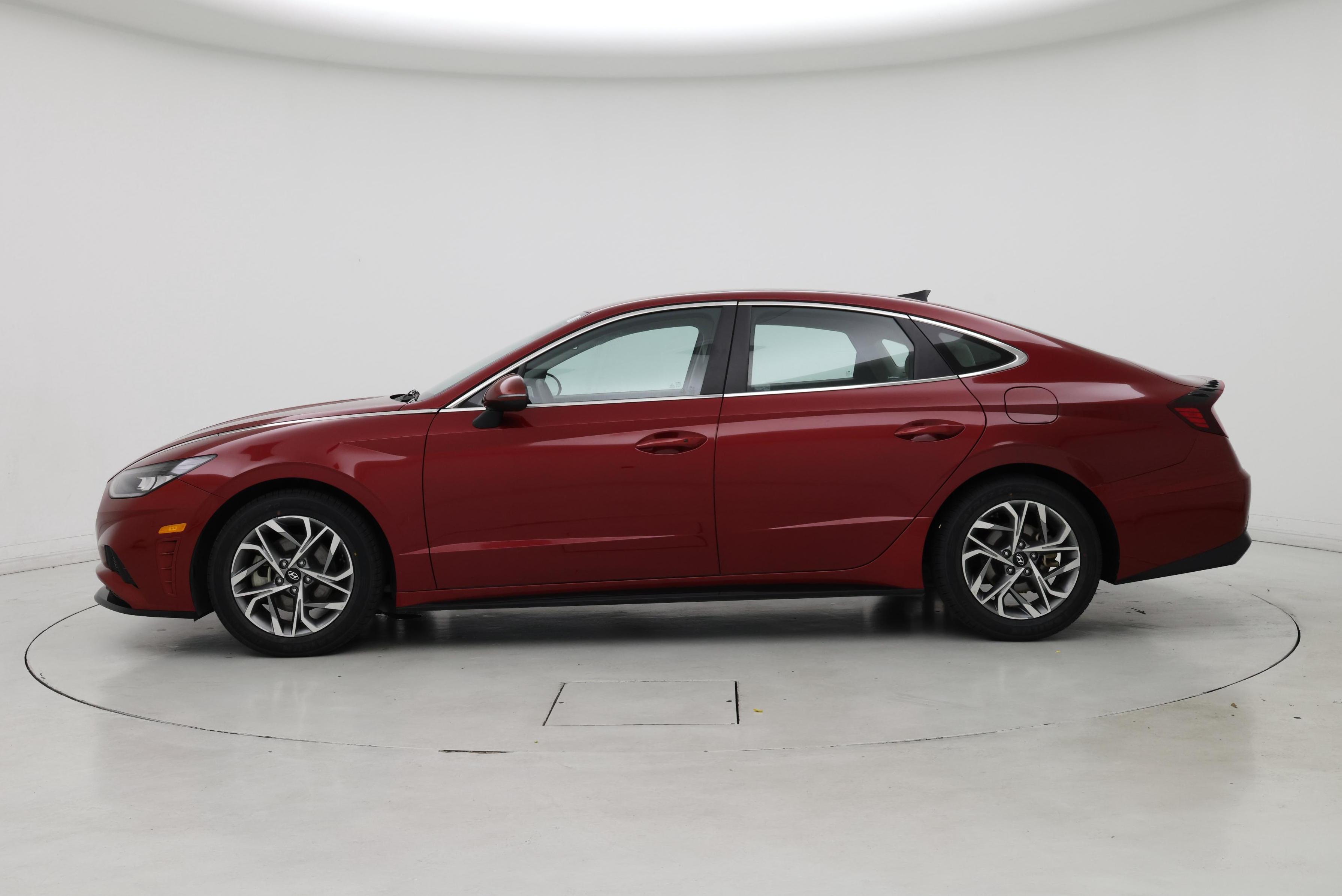 Thumbnail: 2023 Hyundai Sonata - 3