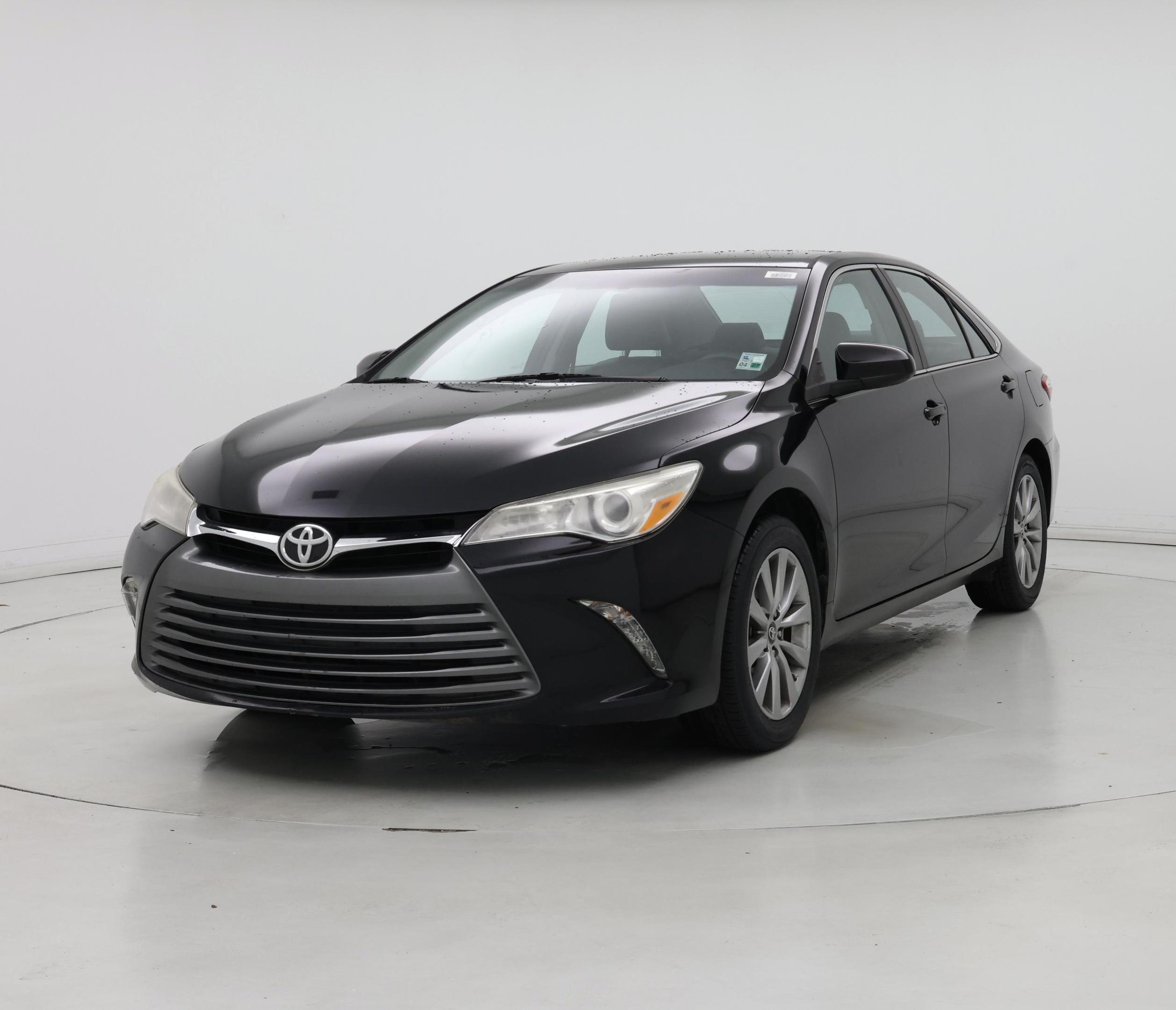 Thumbnail: 2017 Toyota Camry - 4