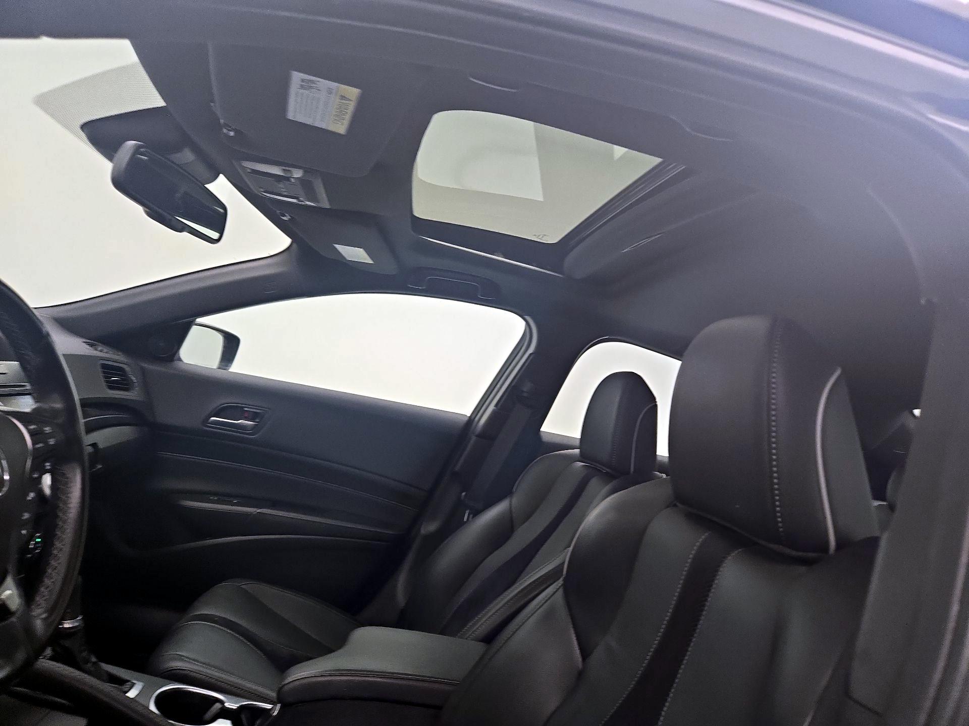 Thumbnail: 2021 Acura ILX - 19