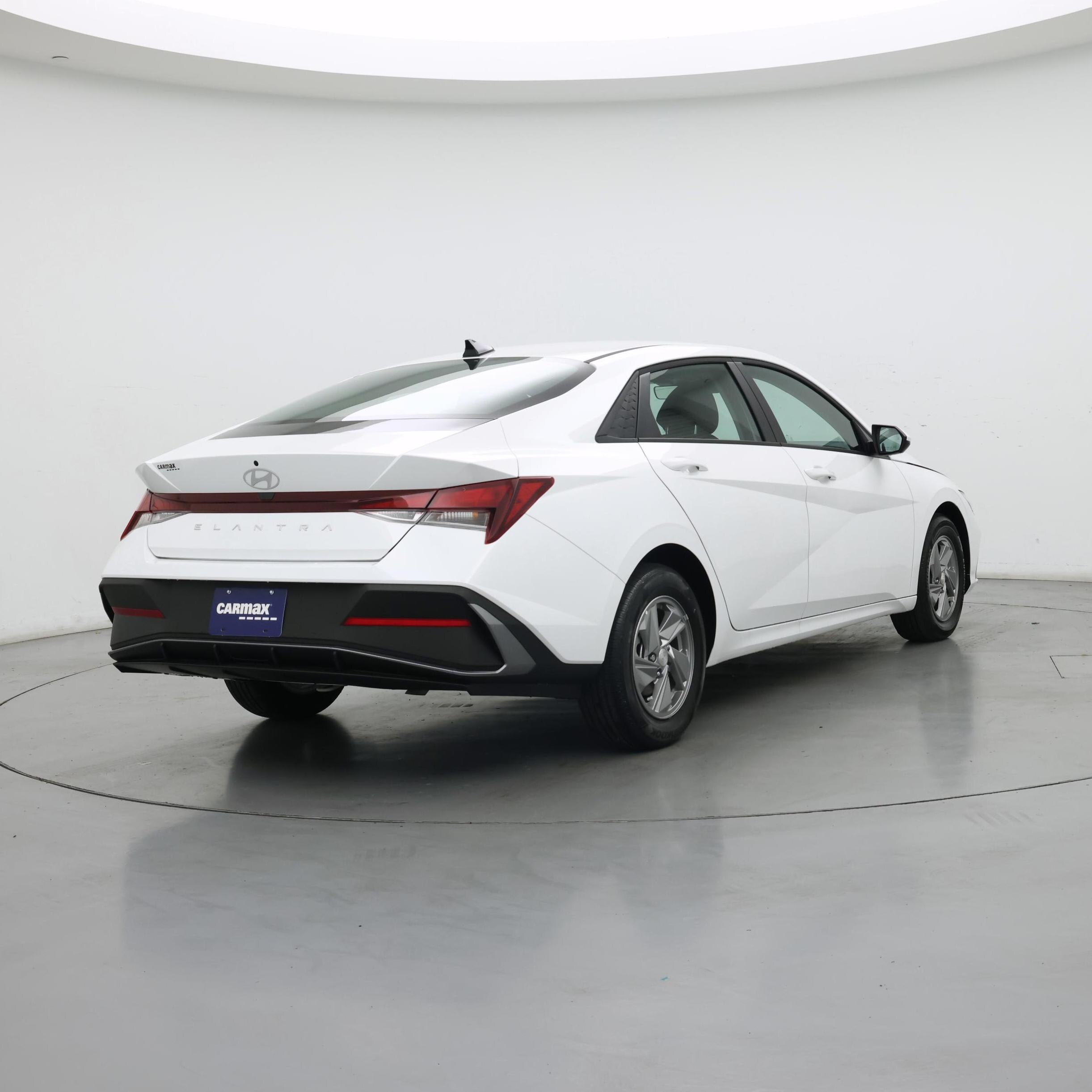 Thumbnail: 2026 Hyundai Elantra - 8
