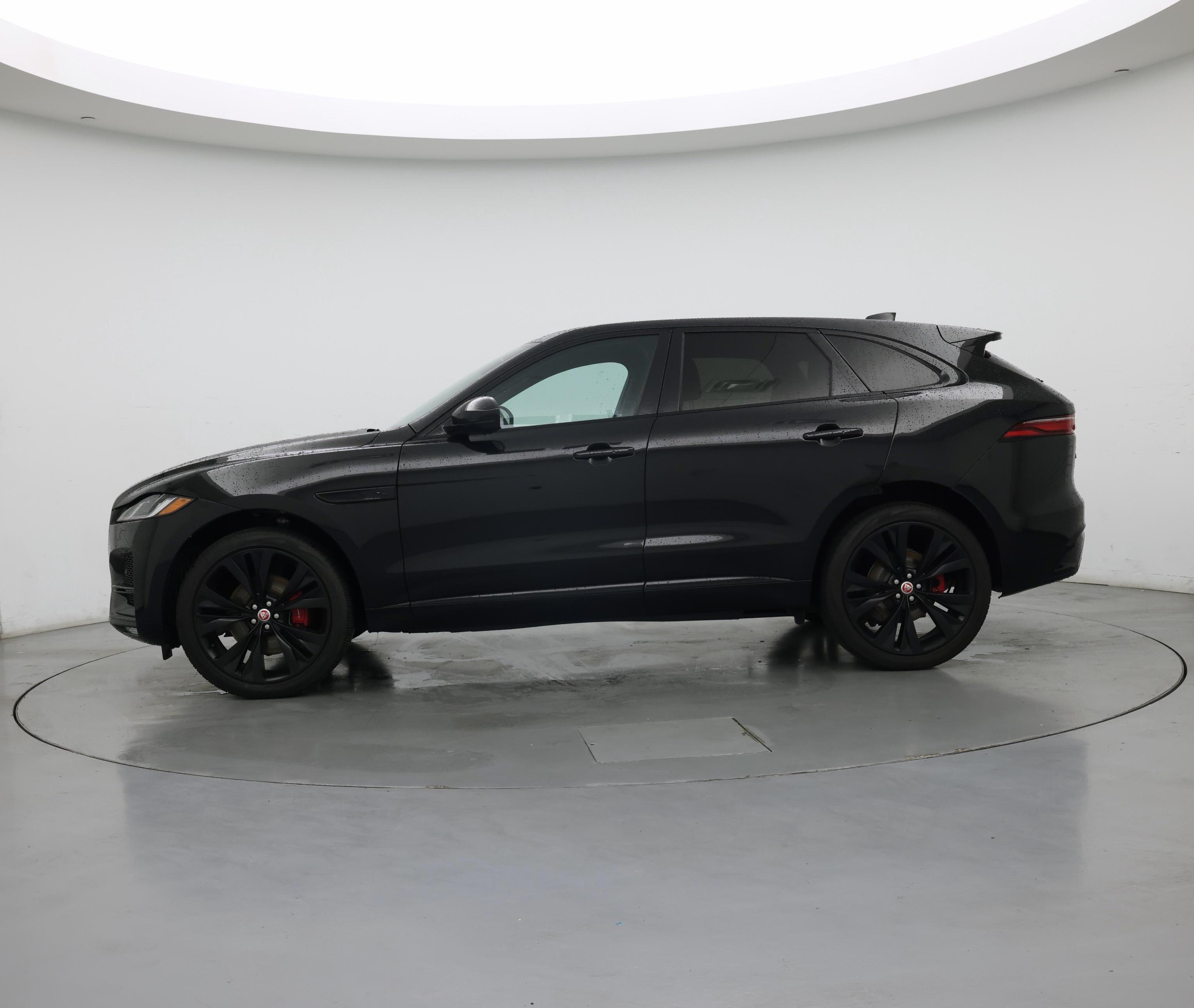Thumbnail: 2022 Jaguar F-Pace - 3