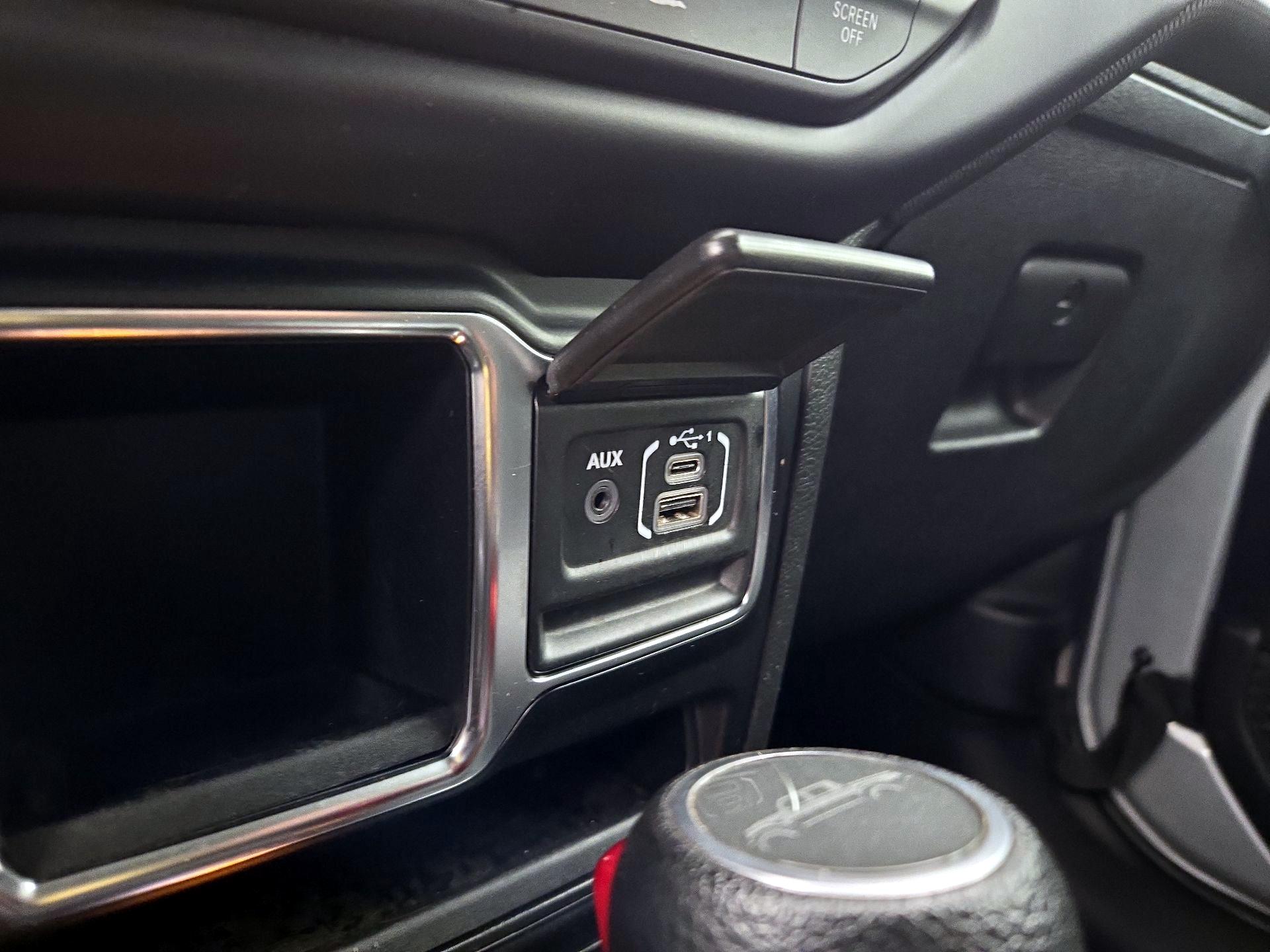Thumbnail: 2022 Jeep Gladiator - 18