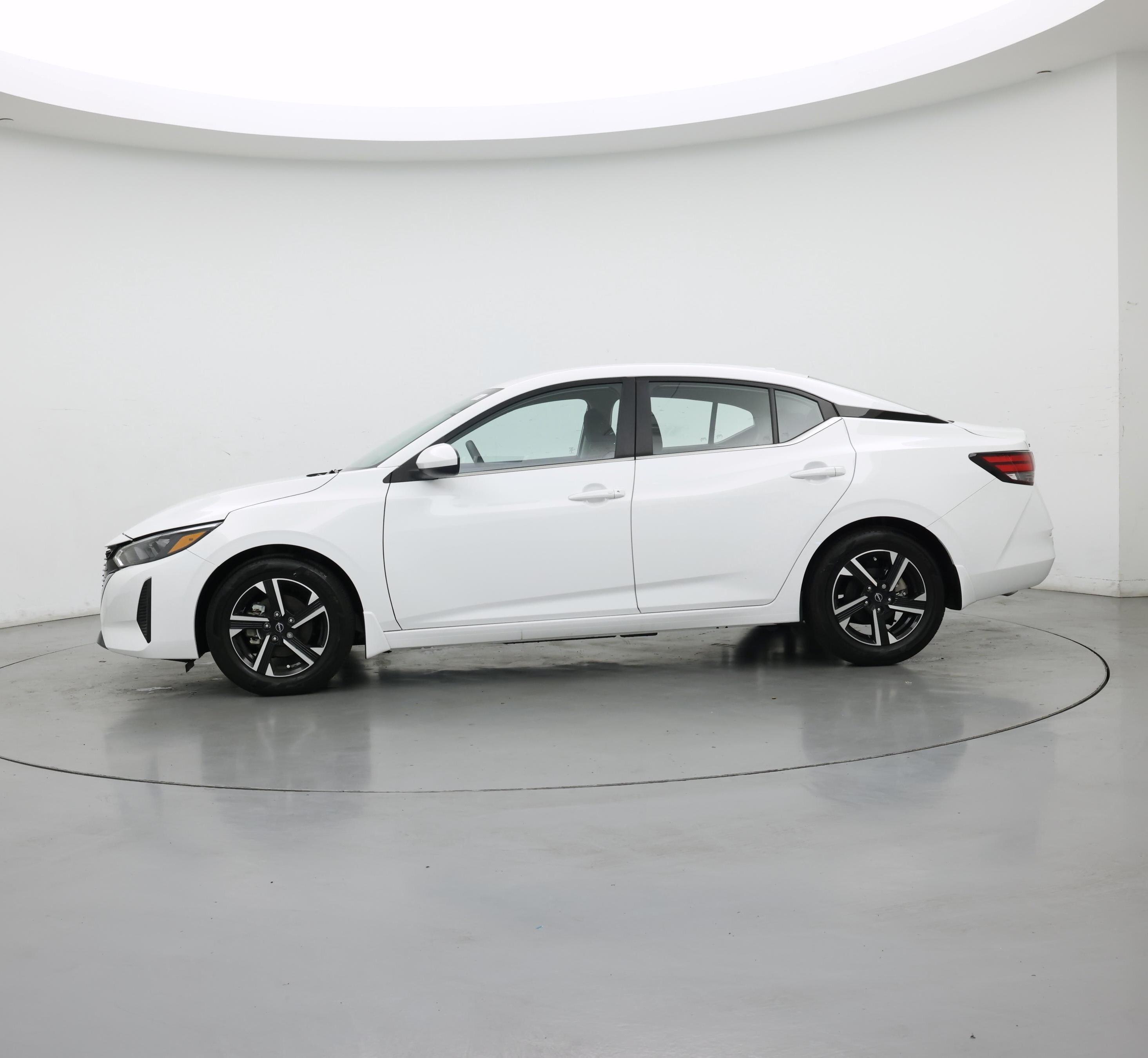 Thumbnail: 2025 Nissan Sentra - 3